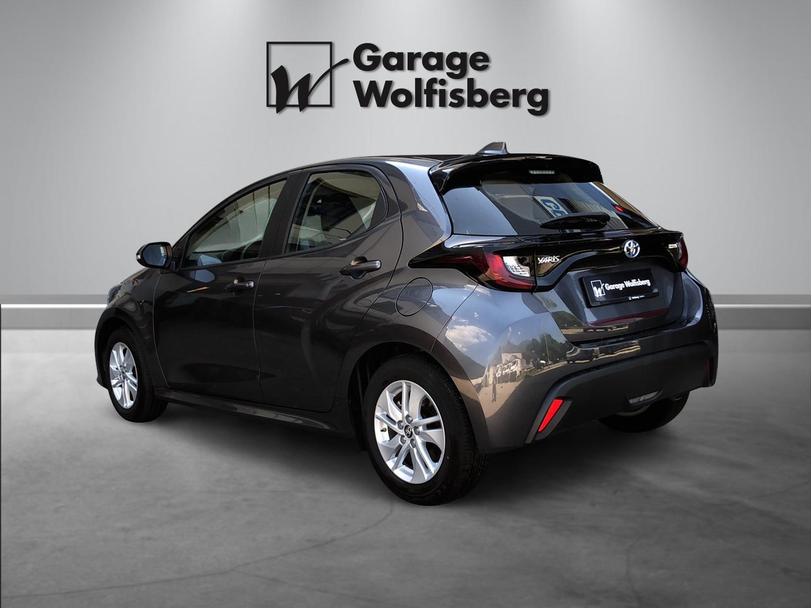 TOYOTA Yaris 1.5 VVT-i HSD Trend-image-3