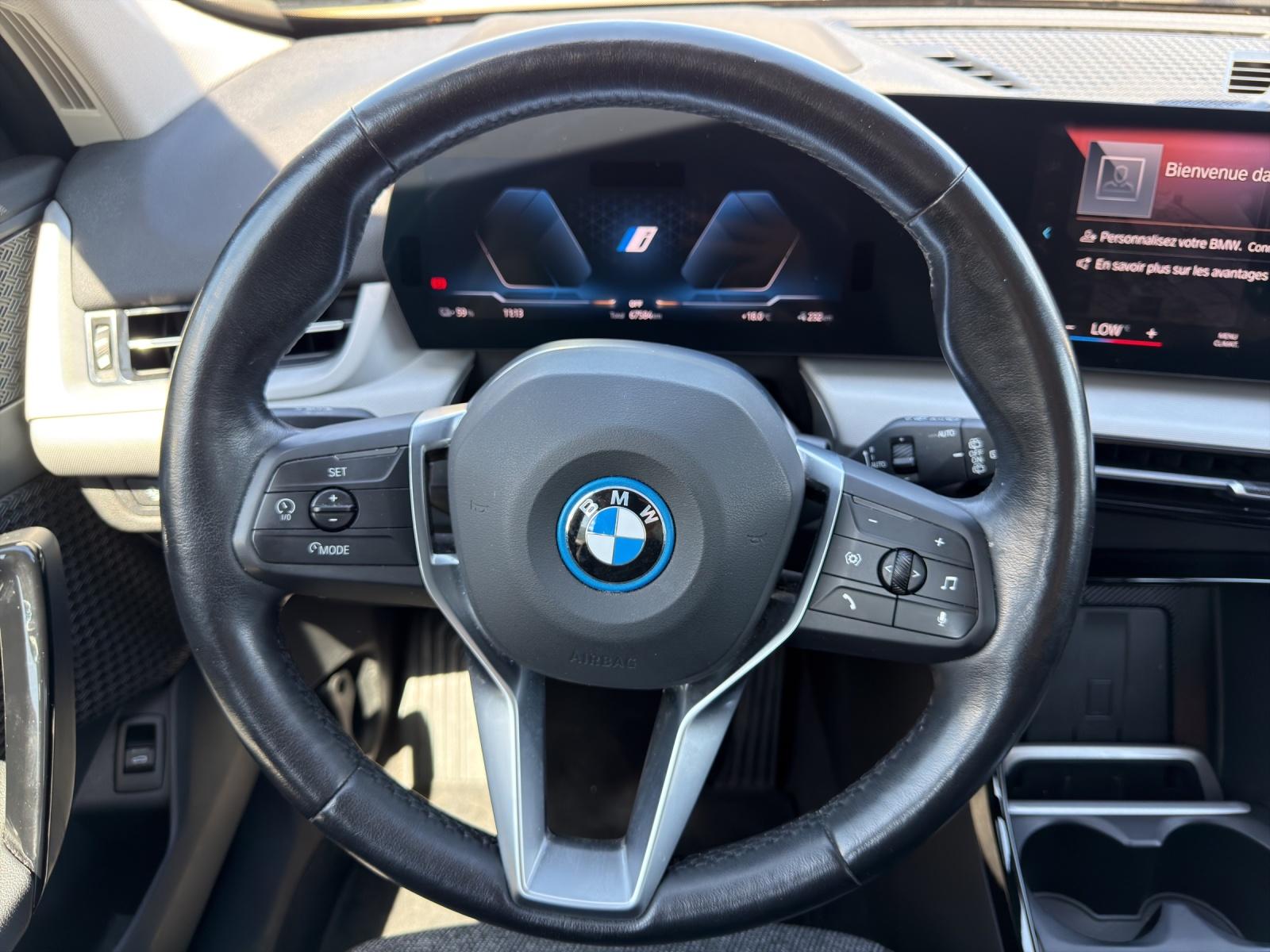 BMW iX1 xDrive 30 (CH) 🔋-image-12