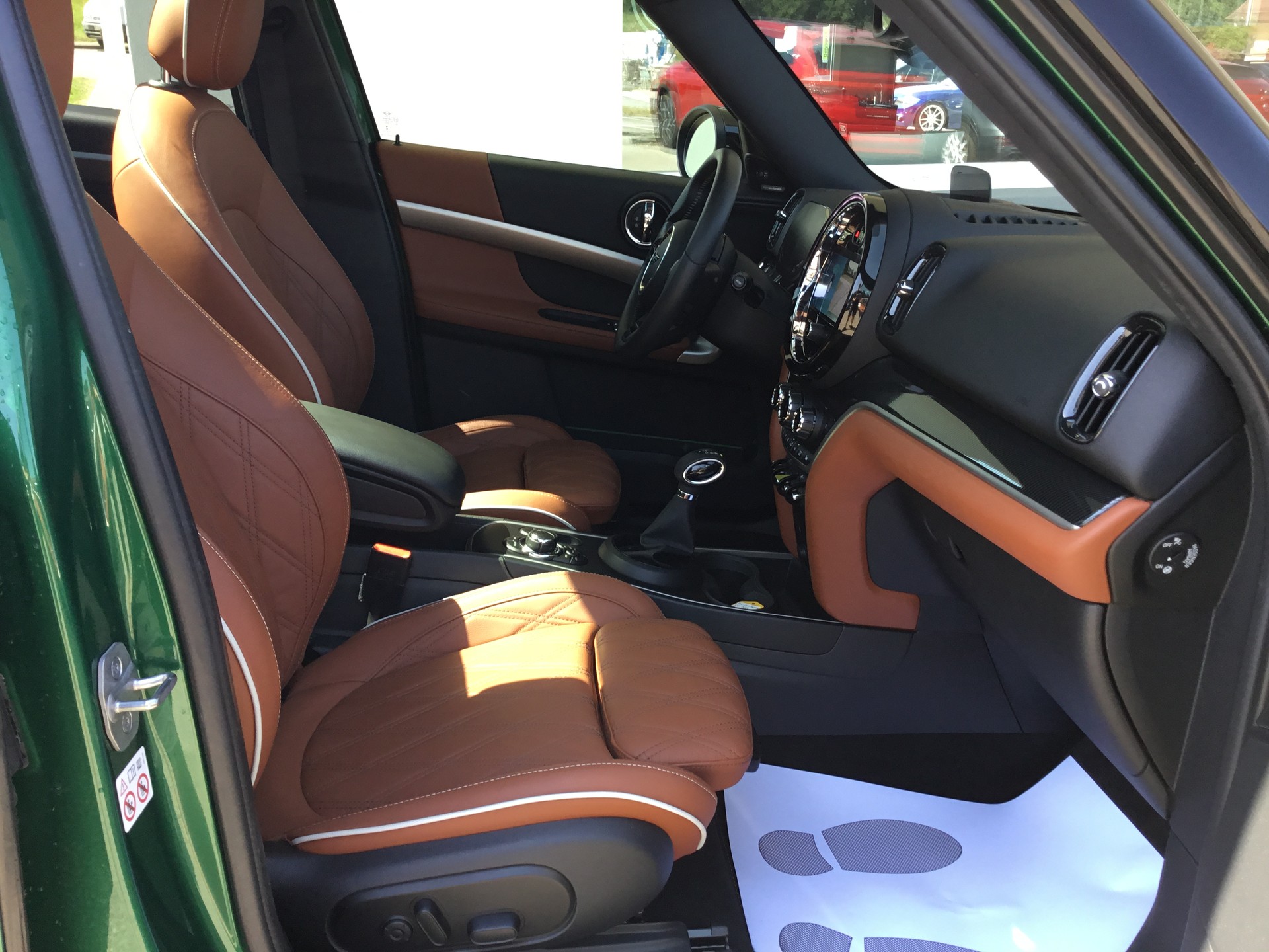 MINI Countryman Cooper SE ALL4 Pack Mini Yours II-image-13