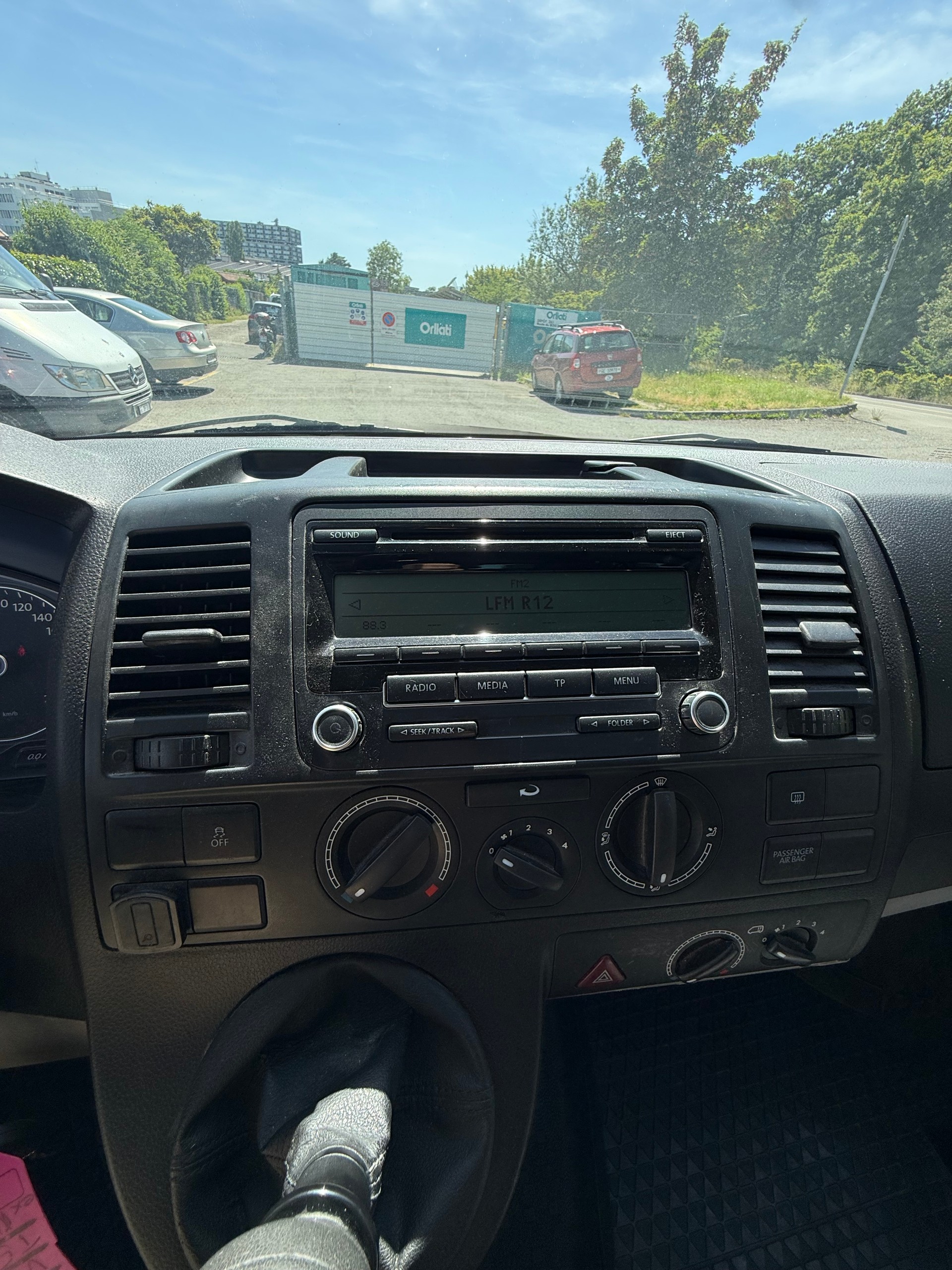 VW T5 2.0 TDI BMT-image-9