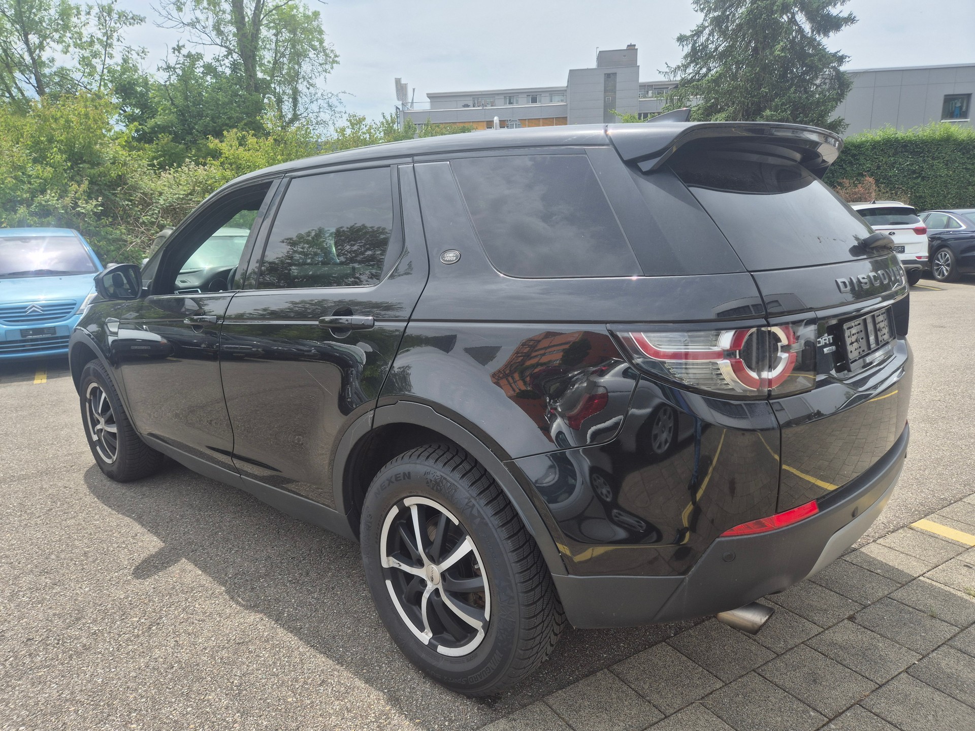 LAND ROVER Discovery Sport 2.0 TD4 HSE Luxury AT9-image-6