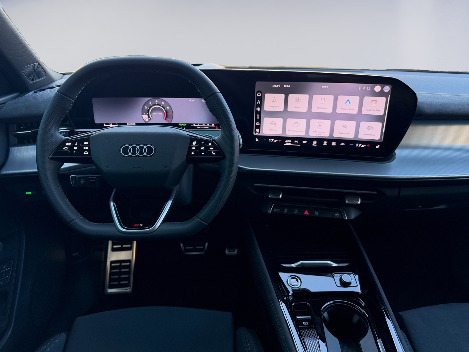 AUDI Q3 Sportback TFSI quattro 195 kW S tronic-image-7