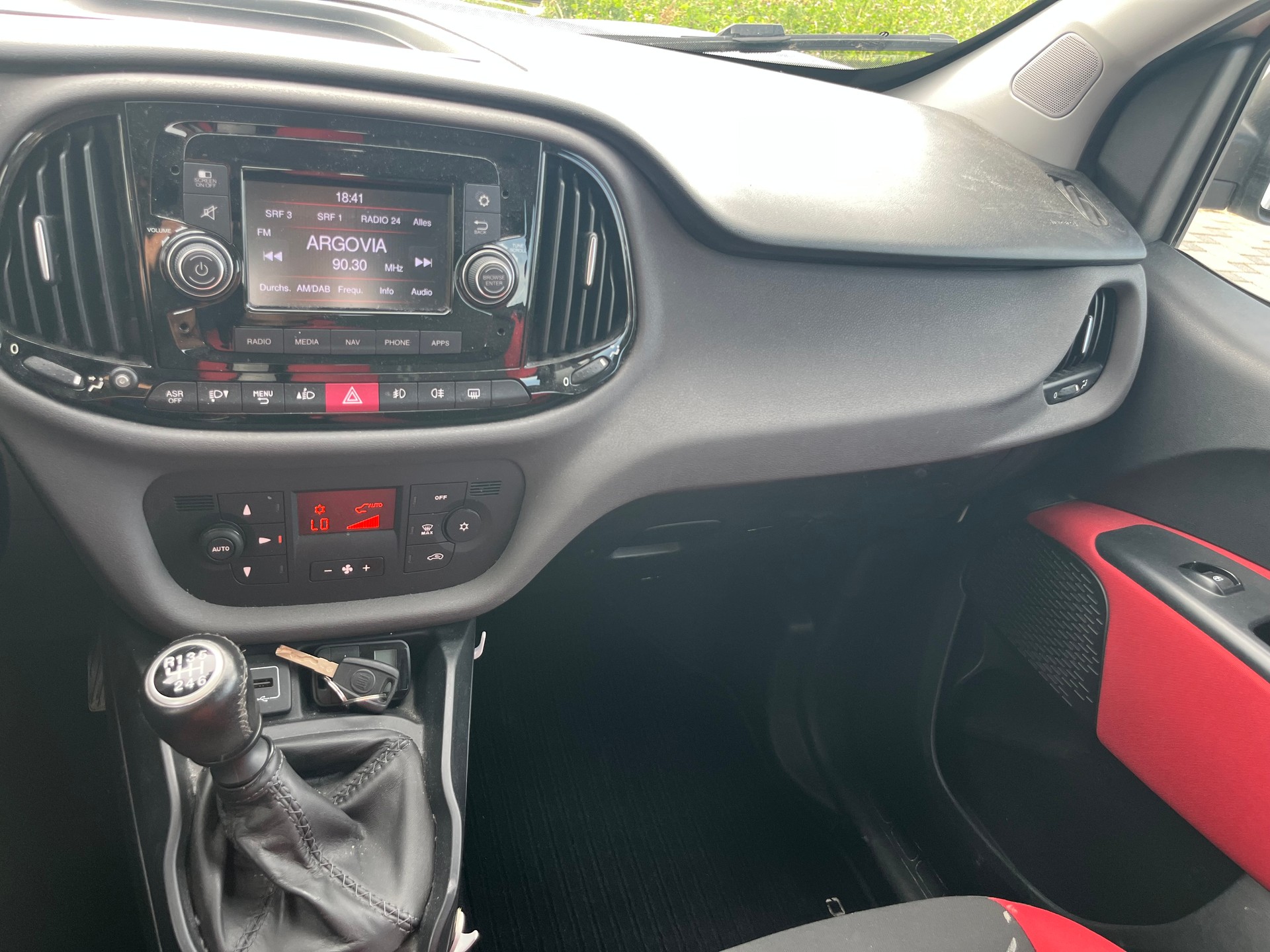 FIAT Doblò 1.6 Multi Jet Pop-image-13