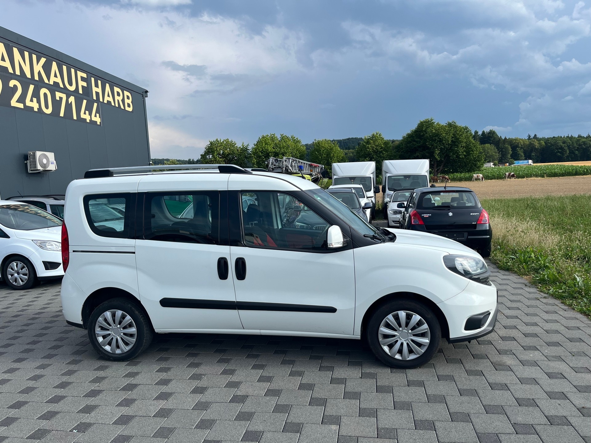 FIAT Doblò 1.6 Multi Jet Pop-image-1