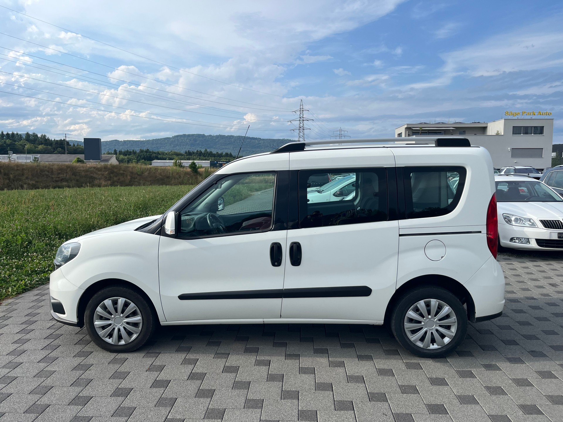 FIAT Doblò 1.6 Multi Jet Pop-image-6
