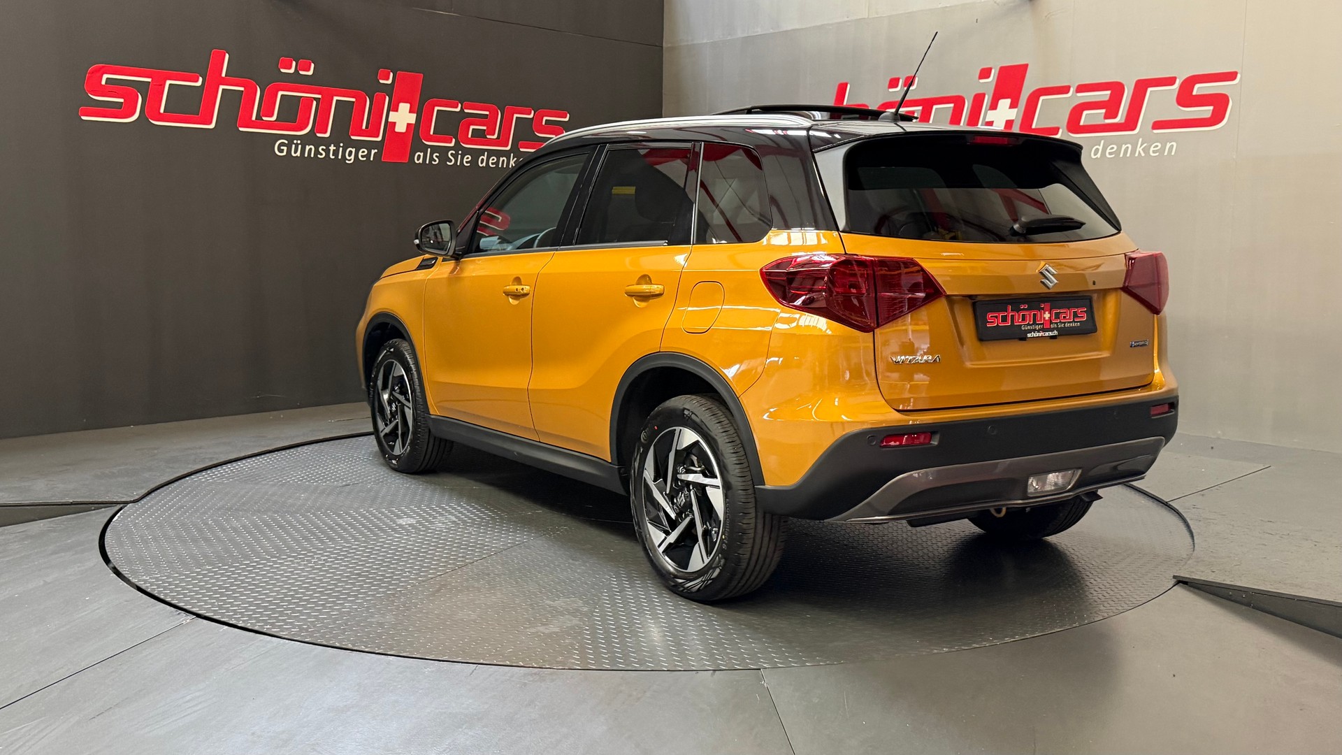 SUZUKI Vitara 1.4 Boosterjet Compact Top 4x4 Hybrid Automatic-showroom-element-3