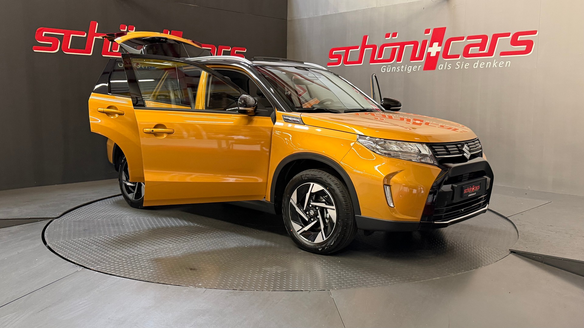 SUZUKI Vitara 1.4 Boosterjet Compact Top 4x4 Hybrid Automatic-image-8