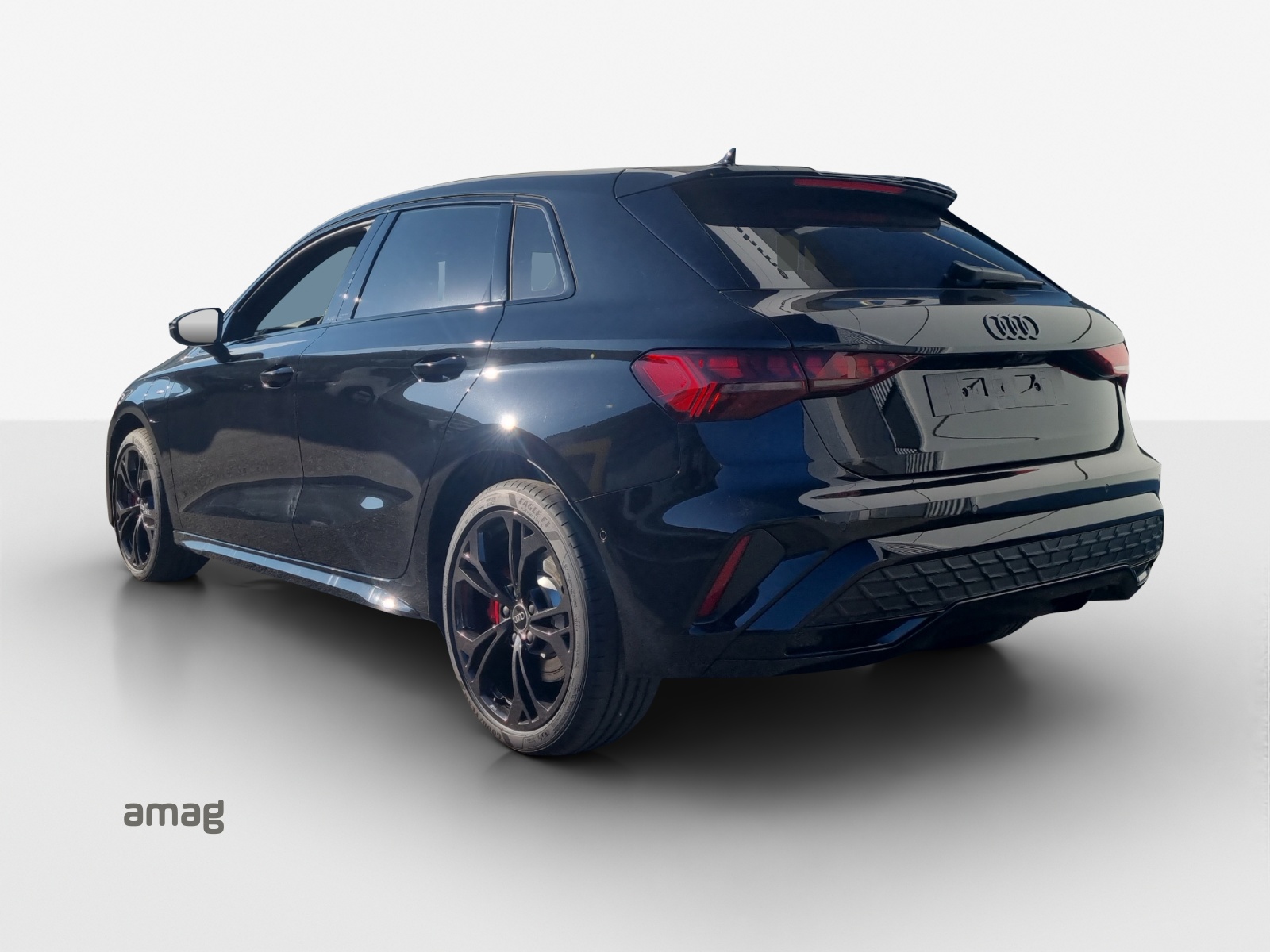 AUDI A3 Sportback TFSI e 200 kW S line S tronic-image-2