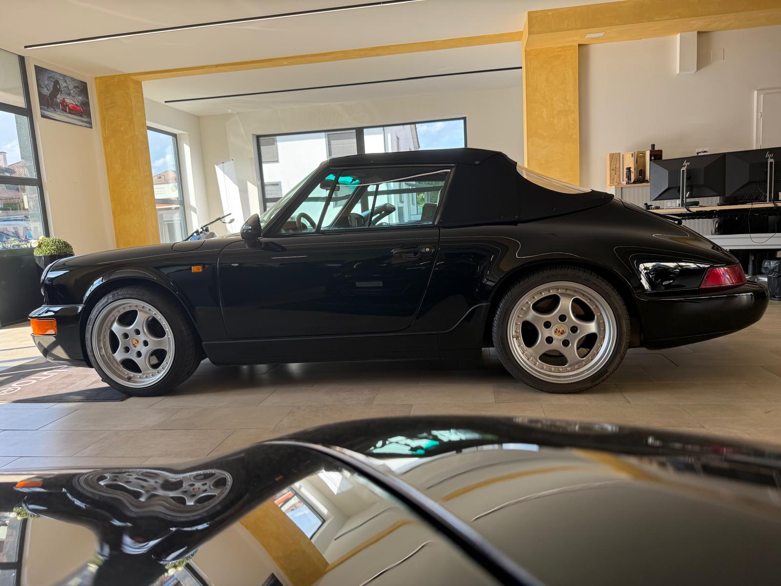 PORSCHE 911 Carrera 2 Cabrio-image-6