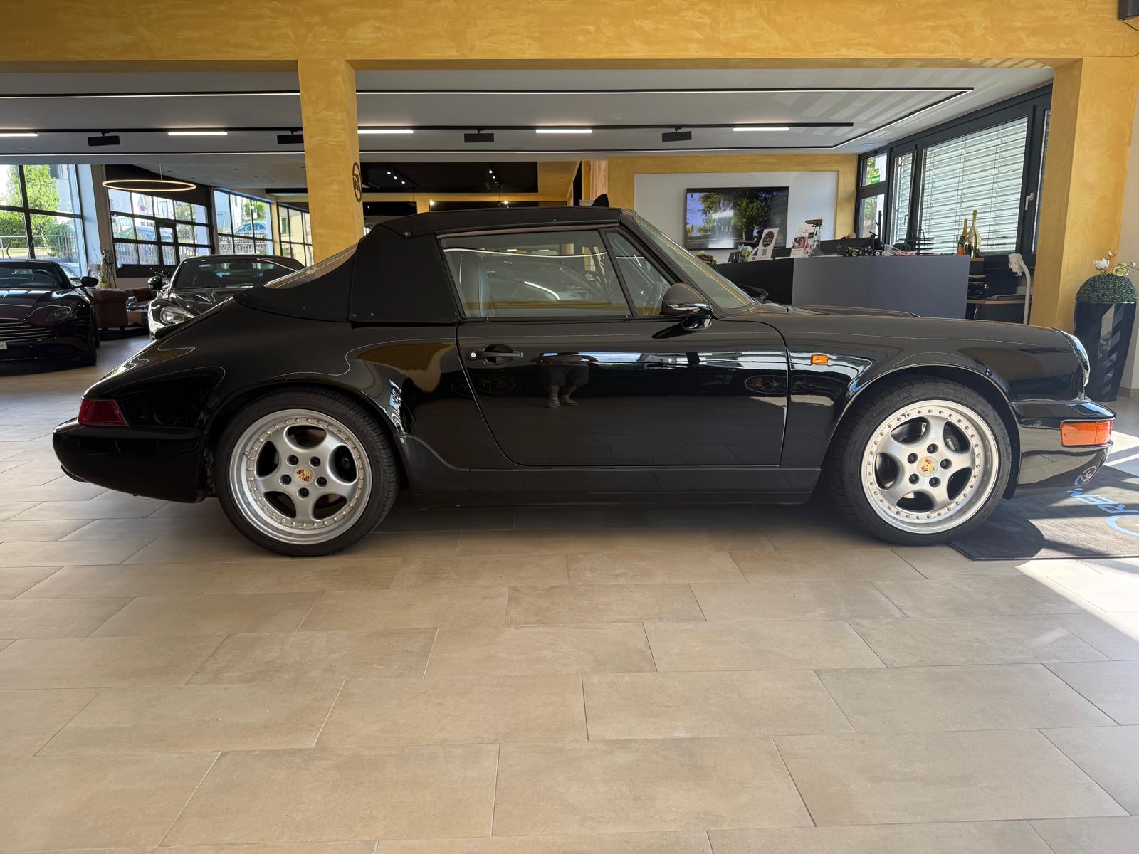 PORSCHE 911 Carrera 2 Cabrio-showroom-element-1