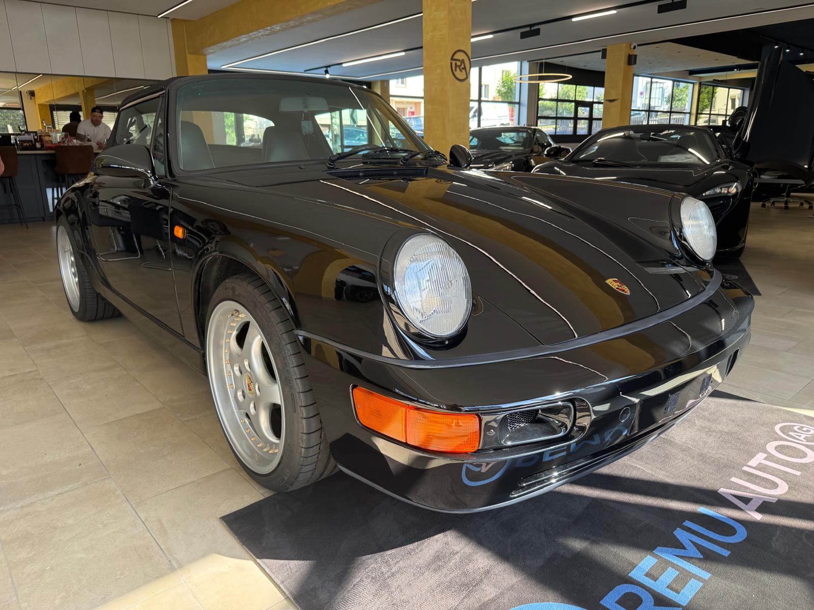 PORSCHE 911 Carrera 2 Cabrio