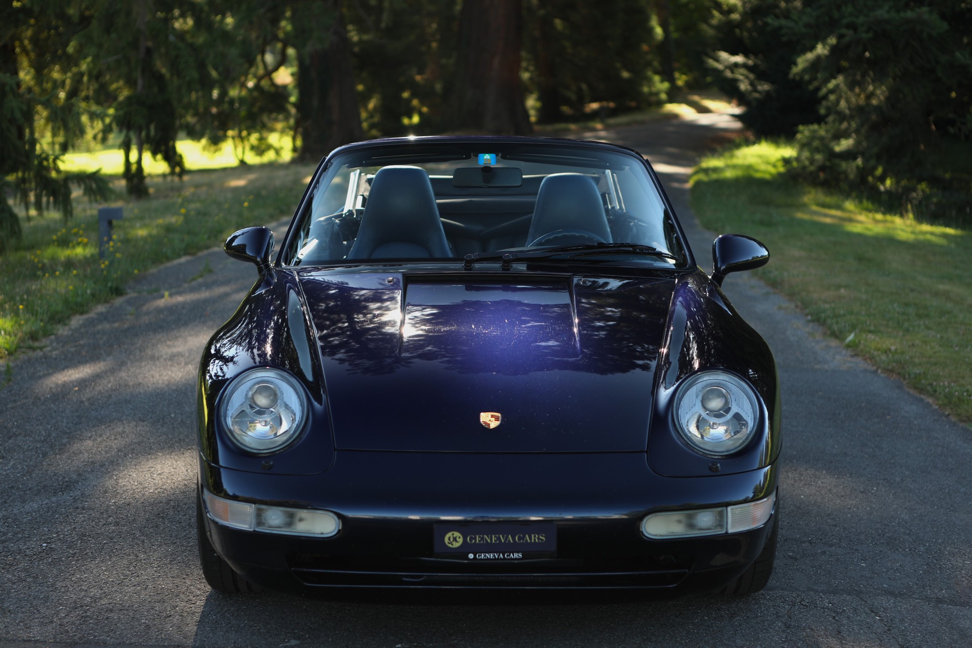 PORSCHE 911 Carrera 4 993 CabrioFifty Midnight Blue-image-10