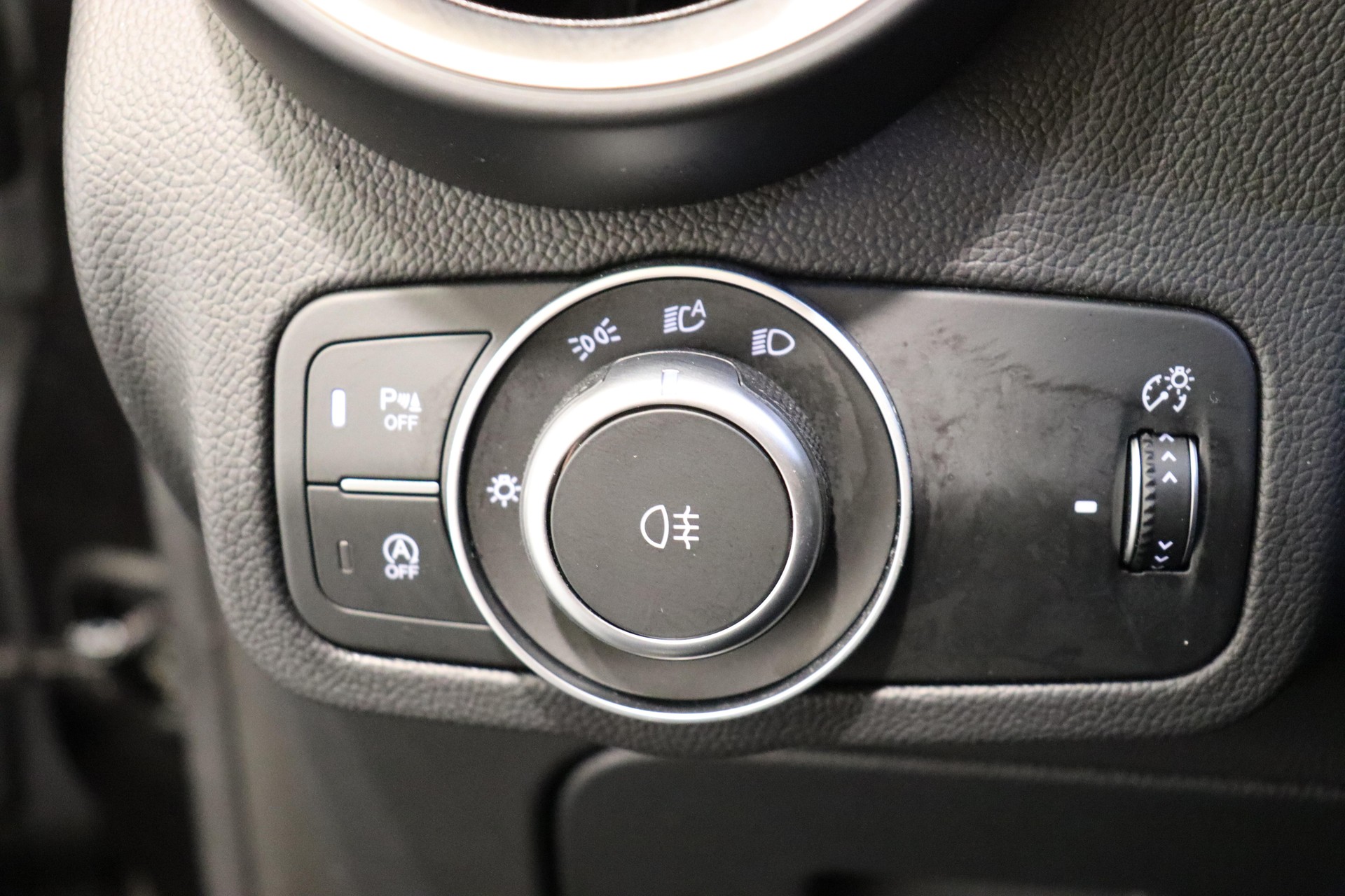 ALFA ROMEO Stelvio 2.0 Q4 280 Veloce-image-15