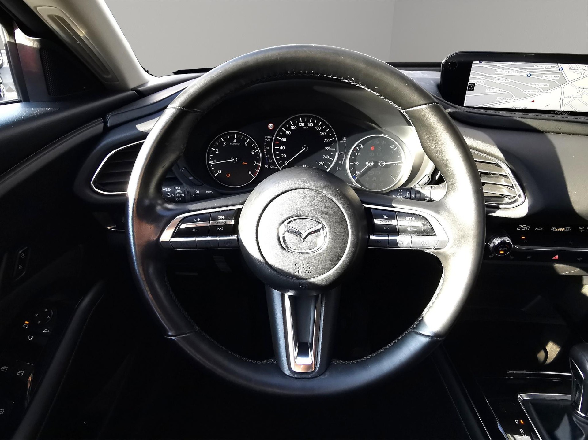 MAZDA CX-30 2.0 186 Ambition Plus AWD-image-4