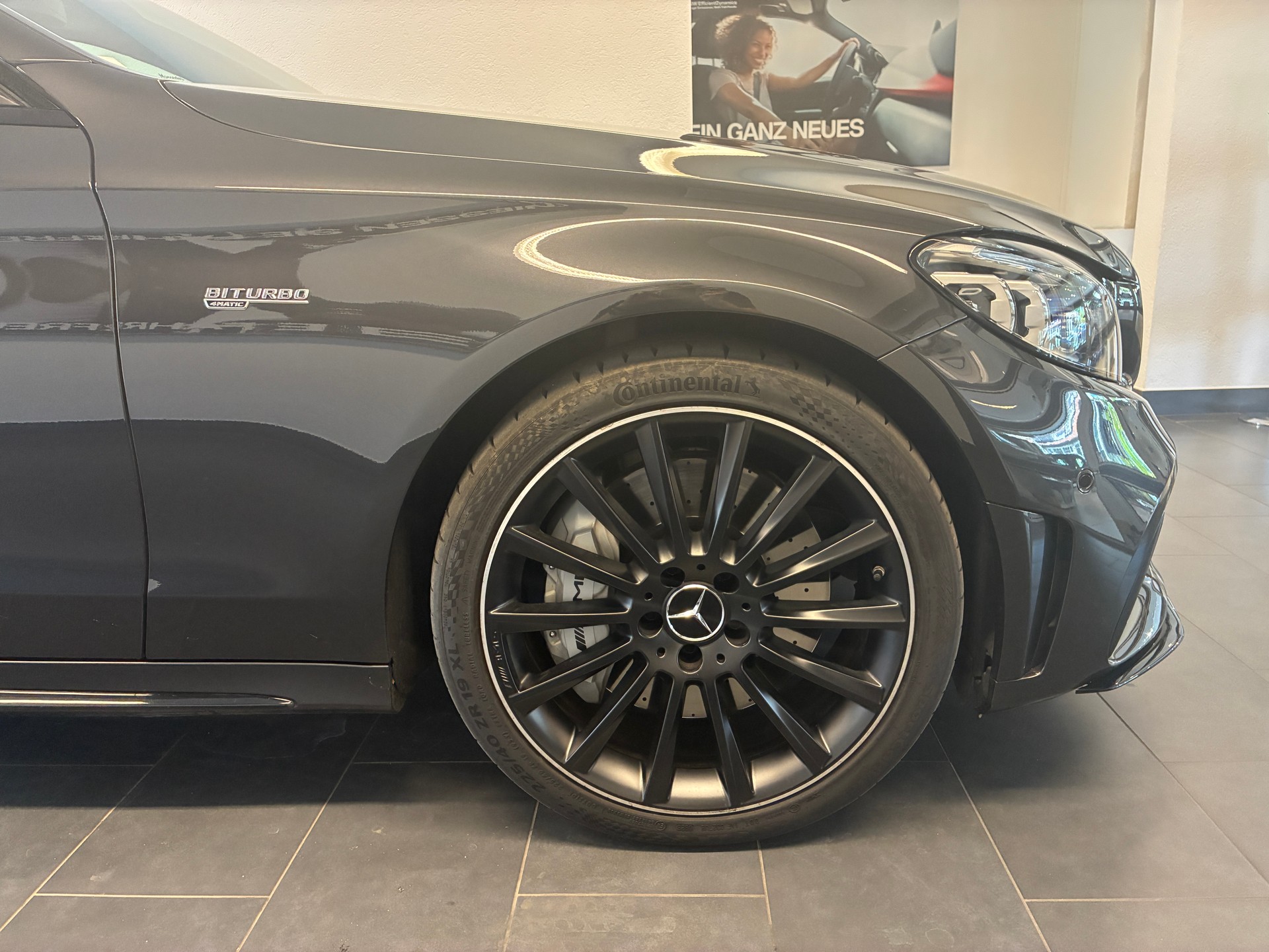 MERCEDES-BENZ C 43 AMG 4matic Kombi-image-2