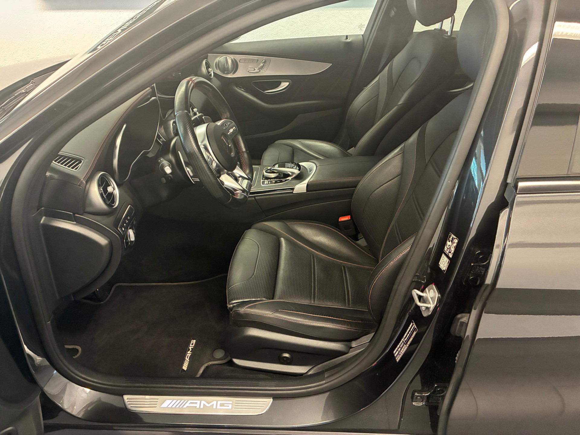 MERCEDES-BENZ C 43 AMG 4matic Kombi-image-6