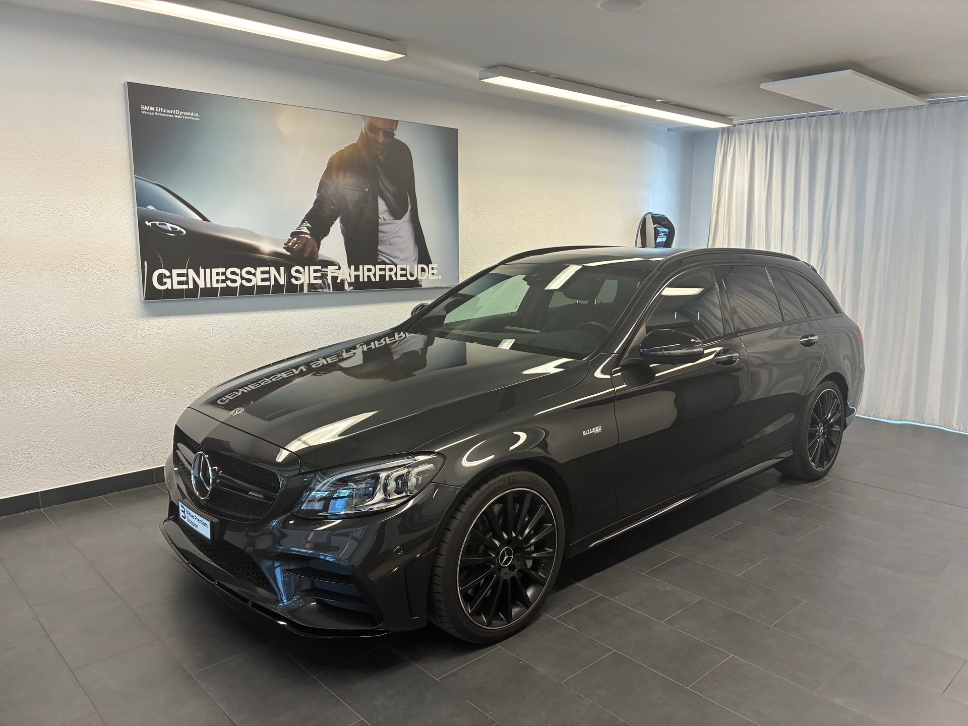 MERCEDES-BENZ C 43 AMG 4matic Kombi-image-0