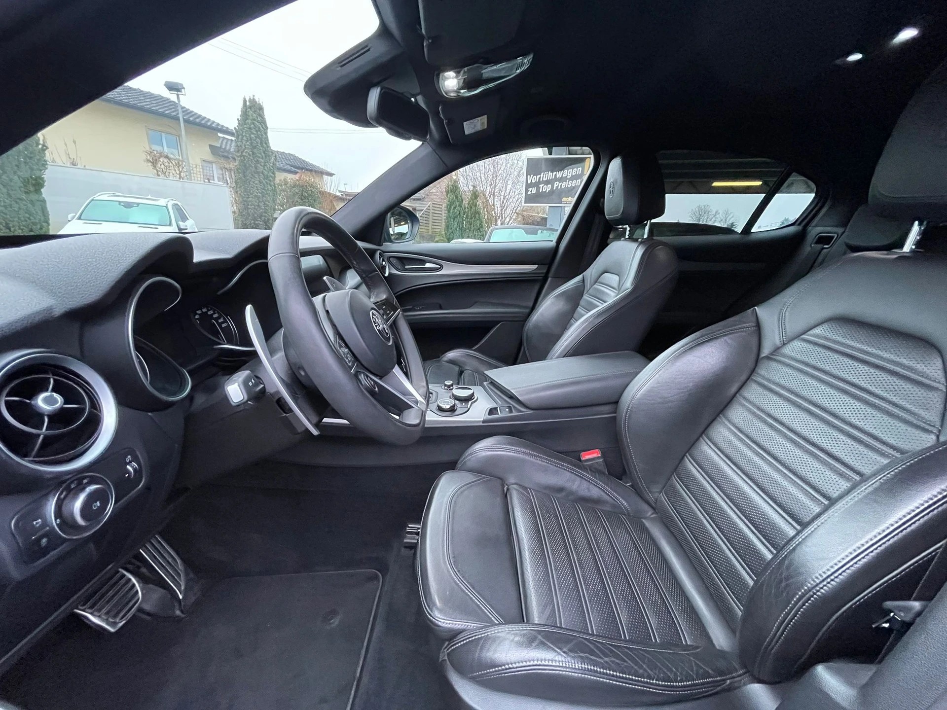 ALFA ROMEO Stelvio 2.0 Super Q4 Automatic-image-11