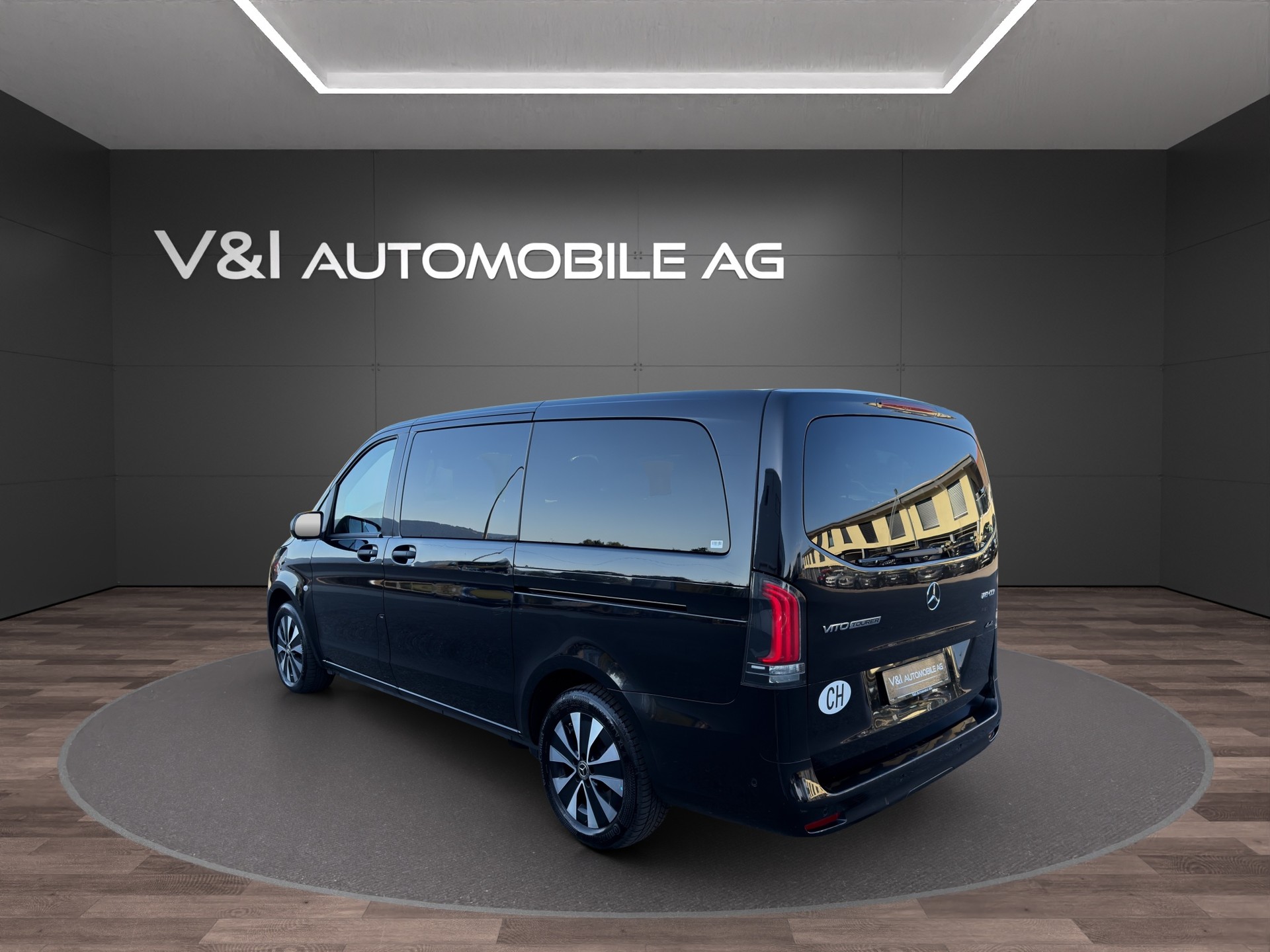 MERCEDES-BENZ Vito 116 CDI Lang Select Tourer 4Matic 9G-Tronic-showroom-element-3
