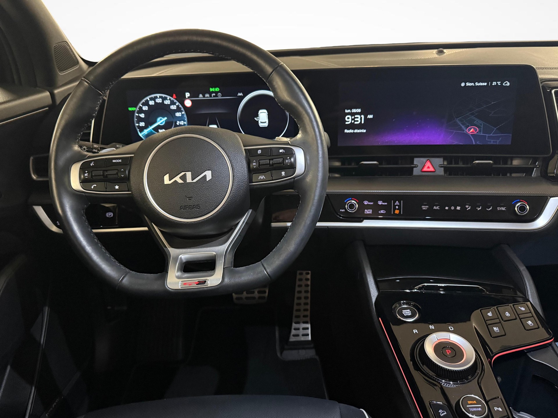 KIA Sportage 1.6 T-GDi Hybrid GT-Line-image-13