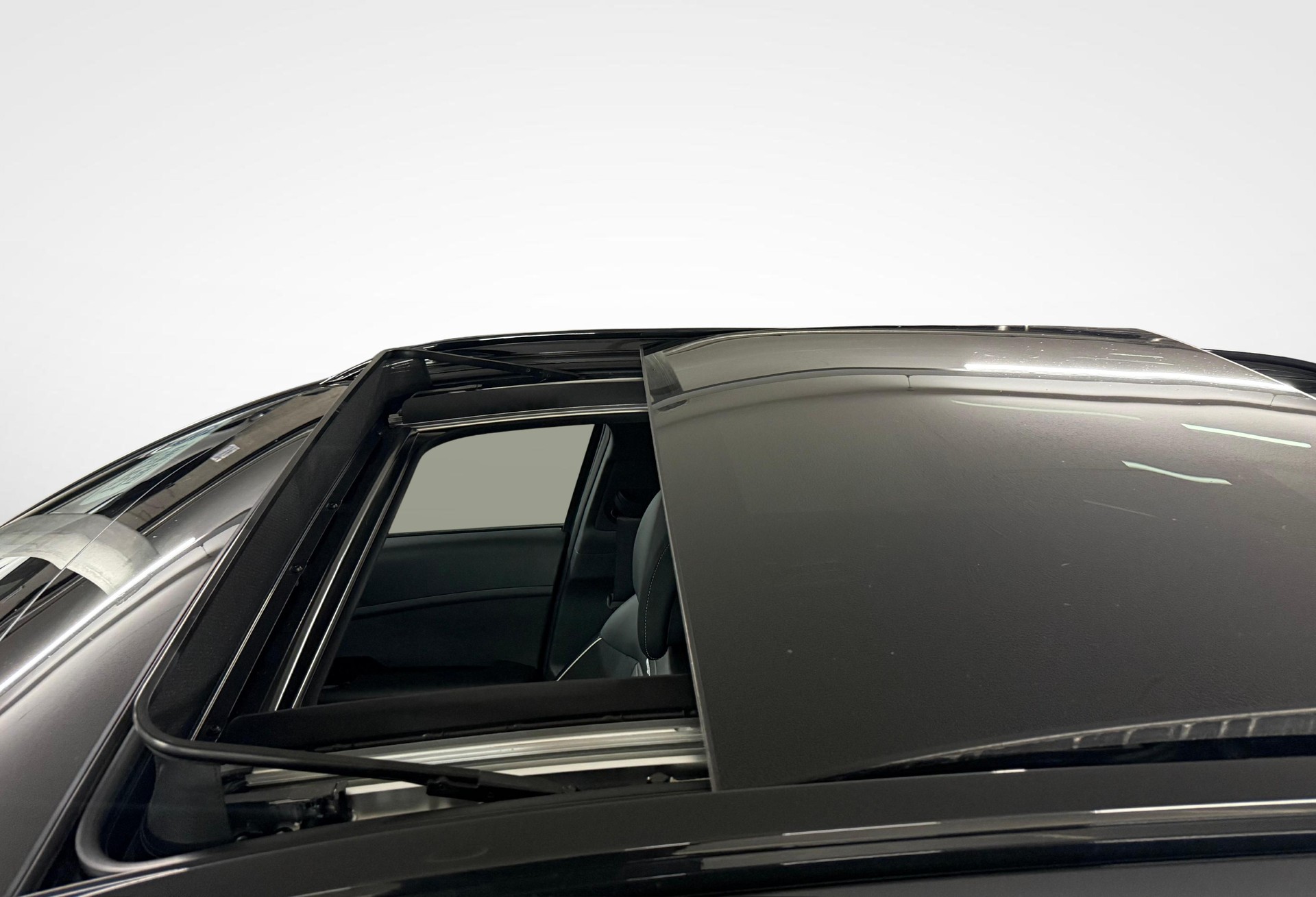 KIA Sportage 1.6 T-GDi Hybrid GT-Line-image-9