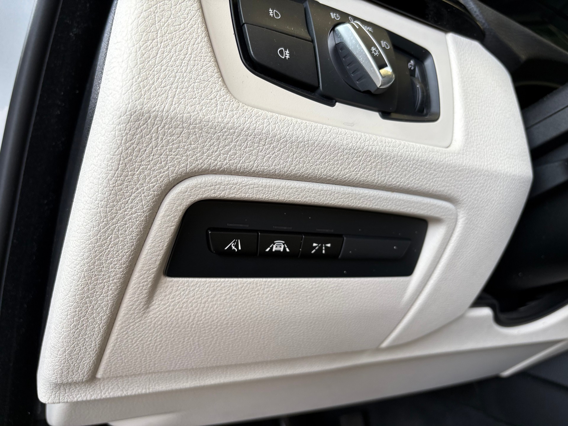 BMW 420i Gran Coupé xDrive M Sport Steptronic-image-8