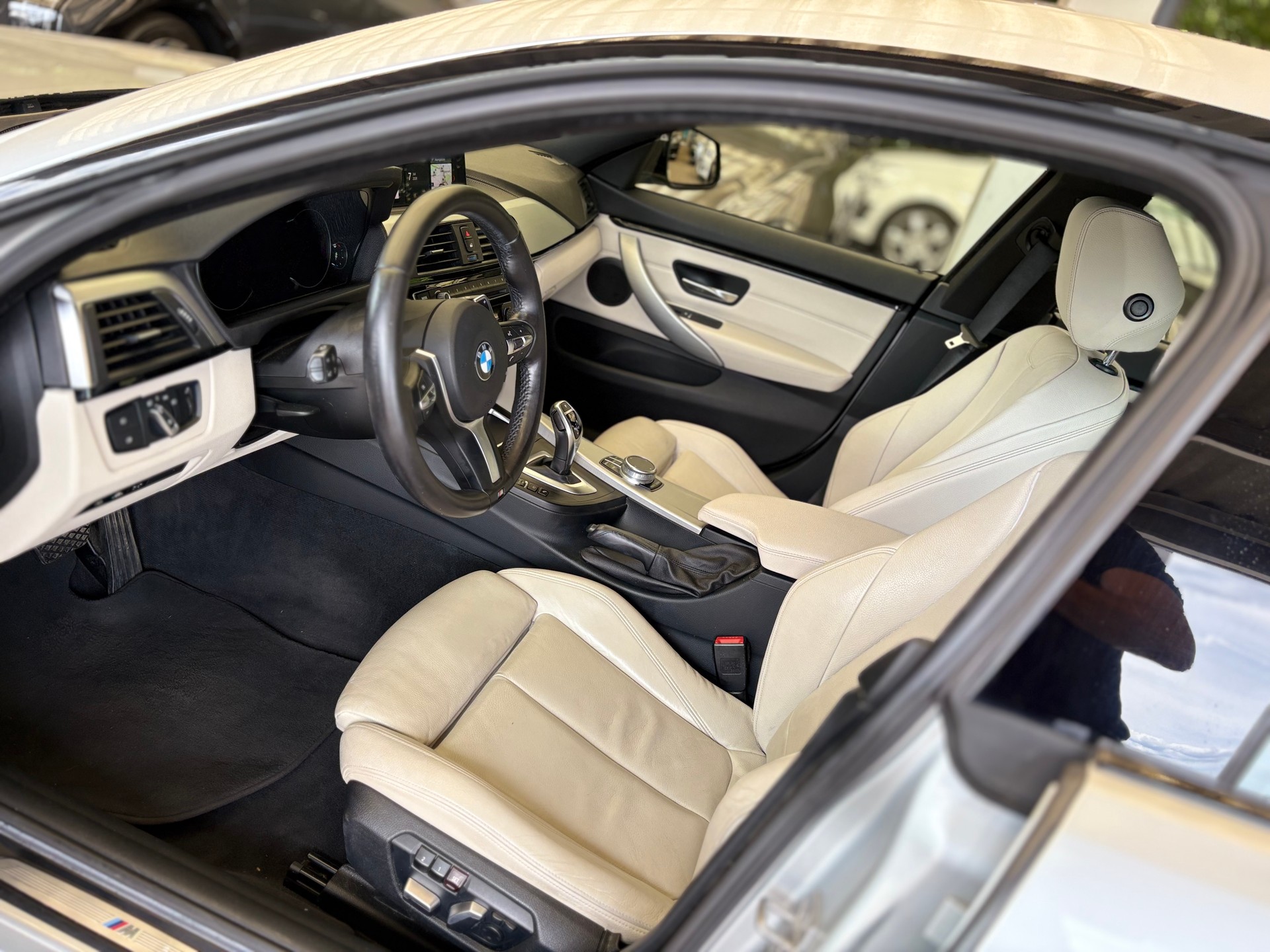 BMW 420i Gran Coupé xDrive M Sport Steptronic-image-7