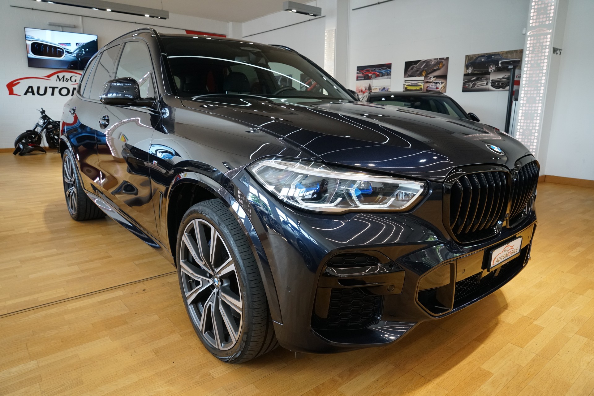 BMW X5 xDrive 48V 40d M Sport Steptronic-image-2