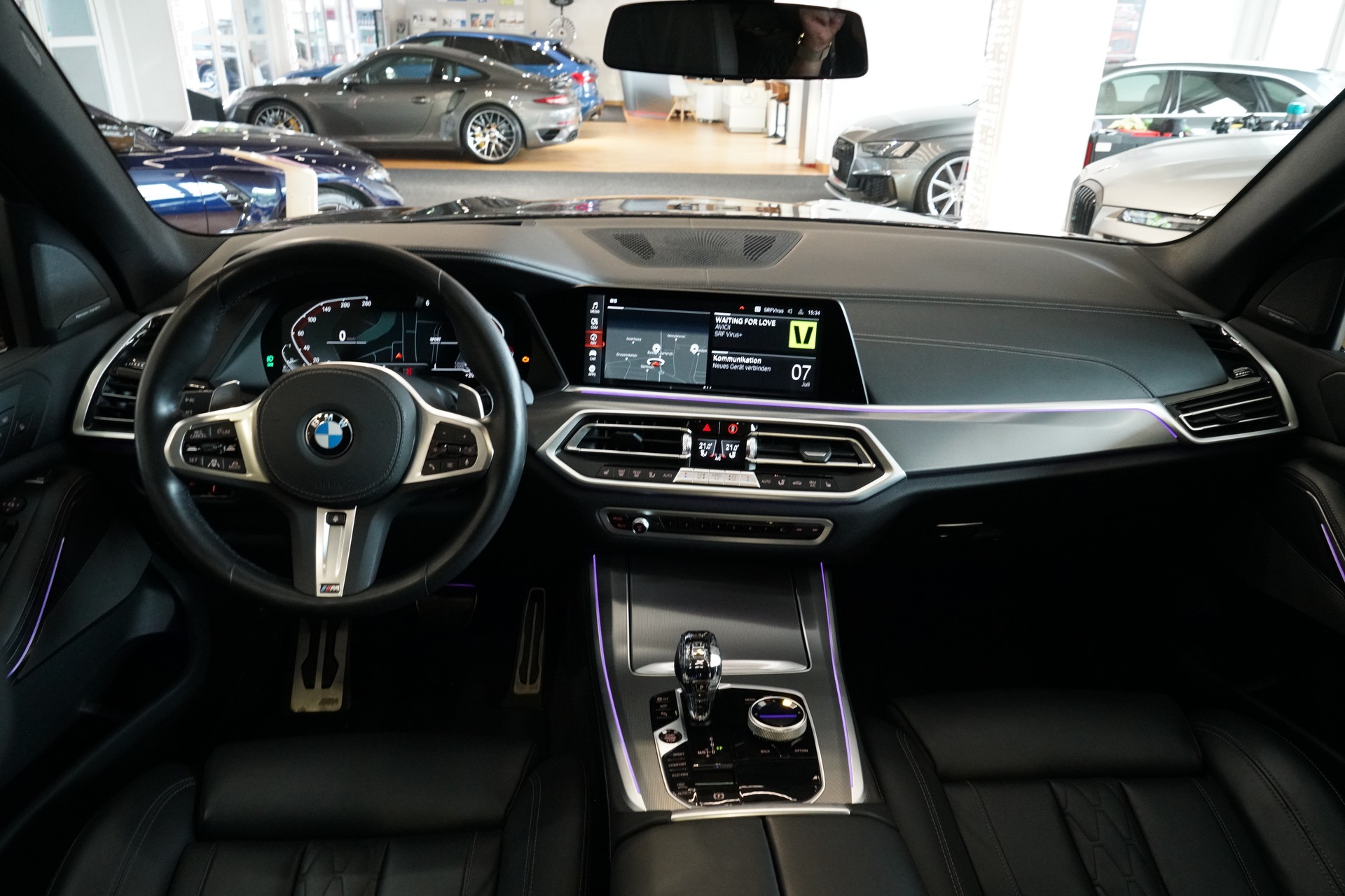 BMW X5 xDrive 48V 40d M Sport Steptronic-image-11