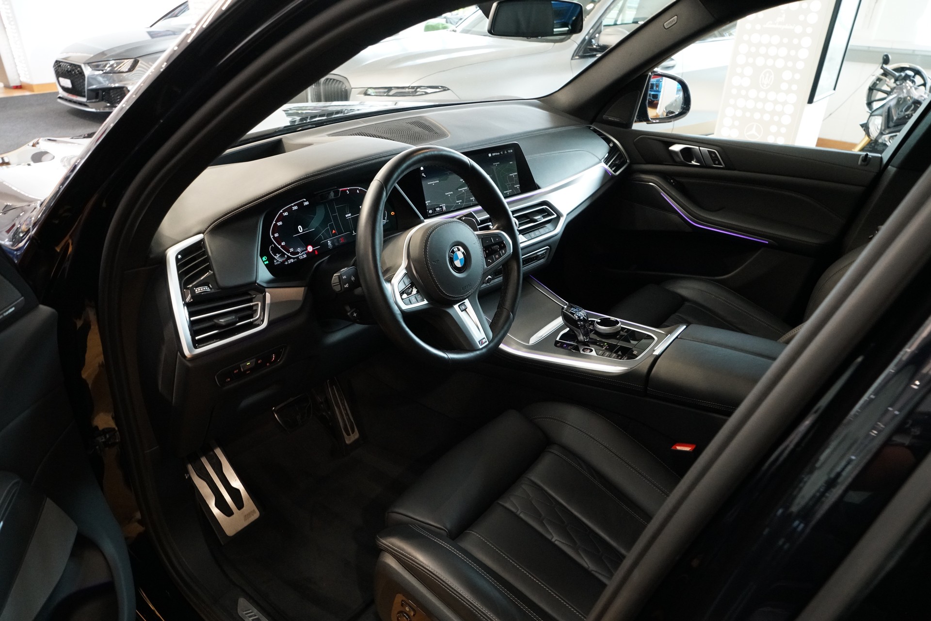 BMW X5 xDrive 48V 40d M Sport Steptronic-image-10