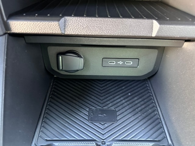 DACIA Duster TCe 150 48V Journey 4x4-image-19