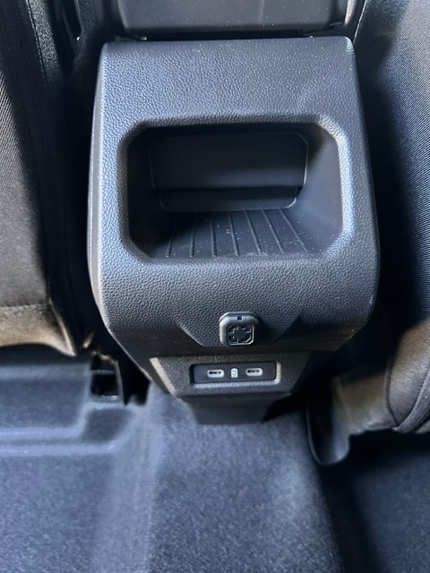 DACIA Duster TCe 150 48V Journey 4x4-image-11