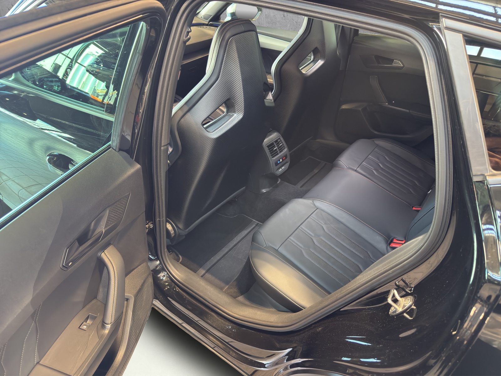 CUPRA Formentor 2.5 TSI VZ5 4Drive DSG-image-20