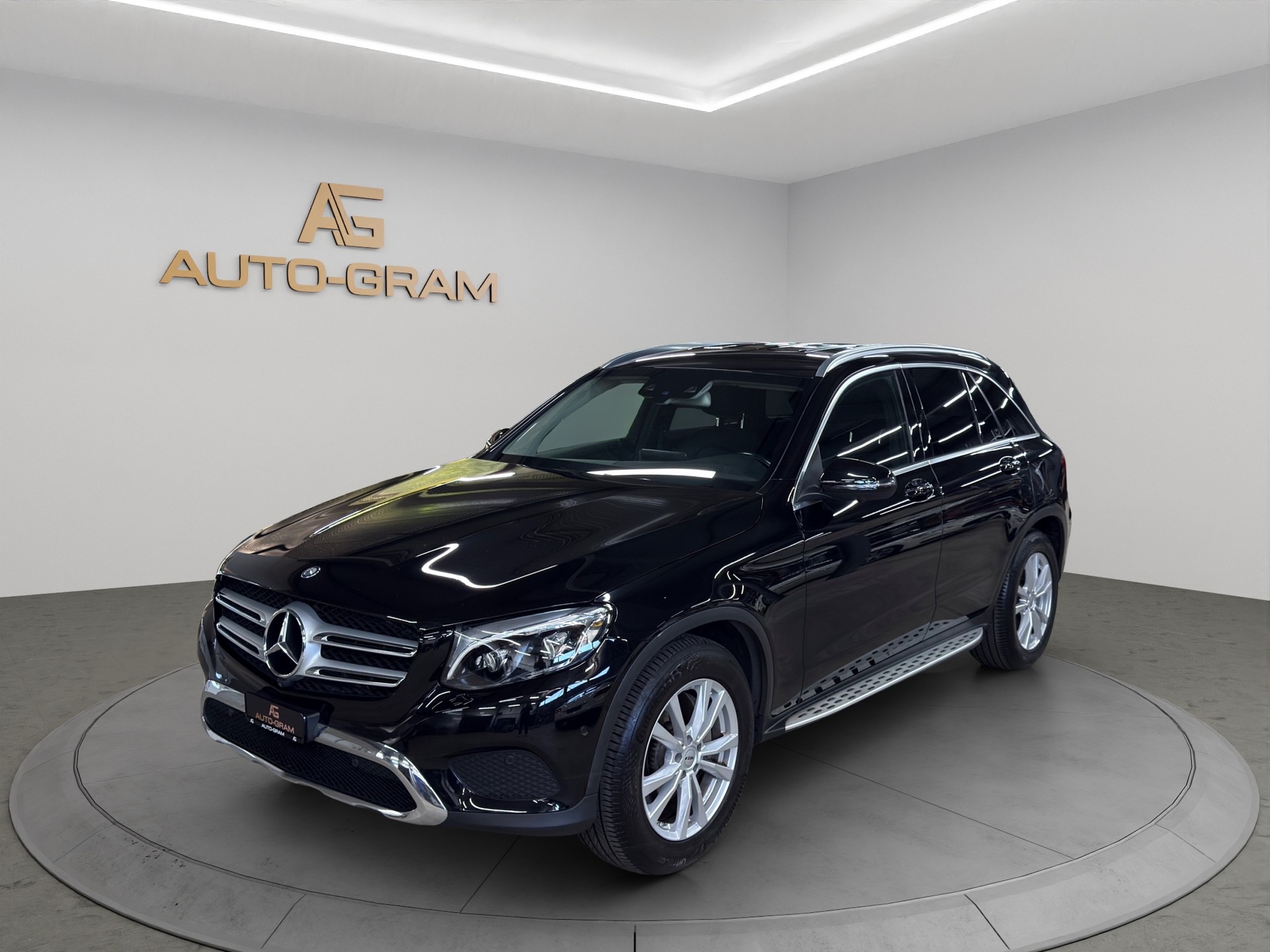 MERCEDES-BENZ GLC 250 4Matic 9G-Tronic-image-0