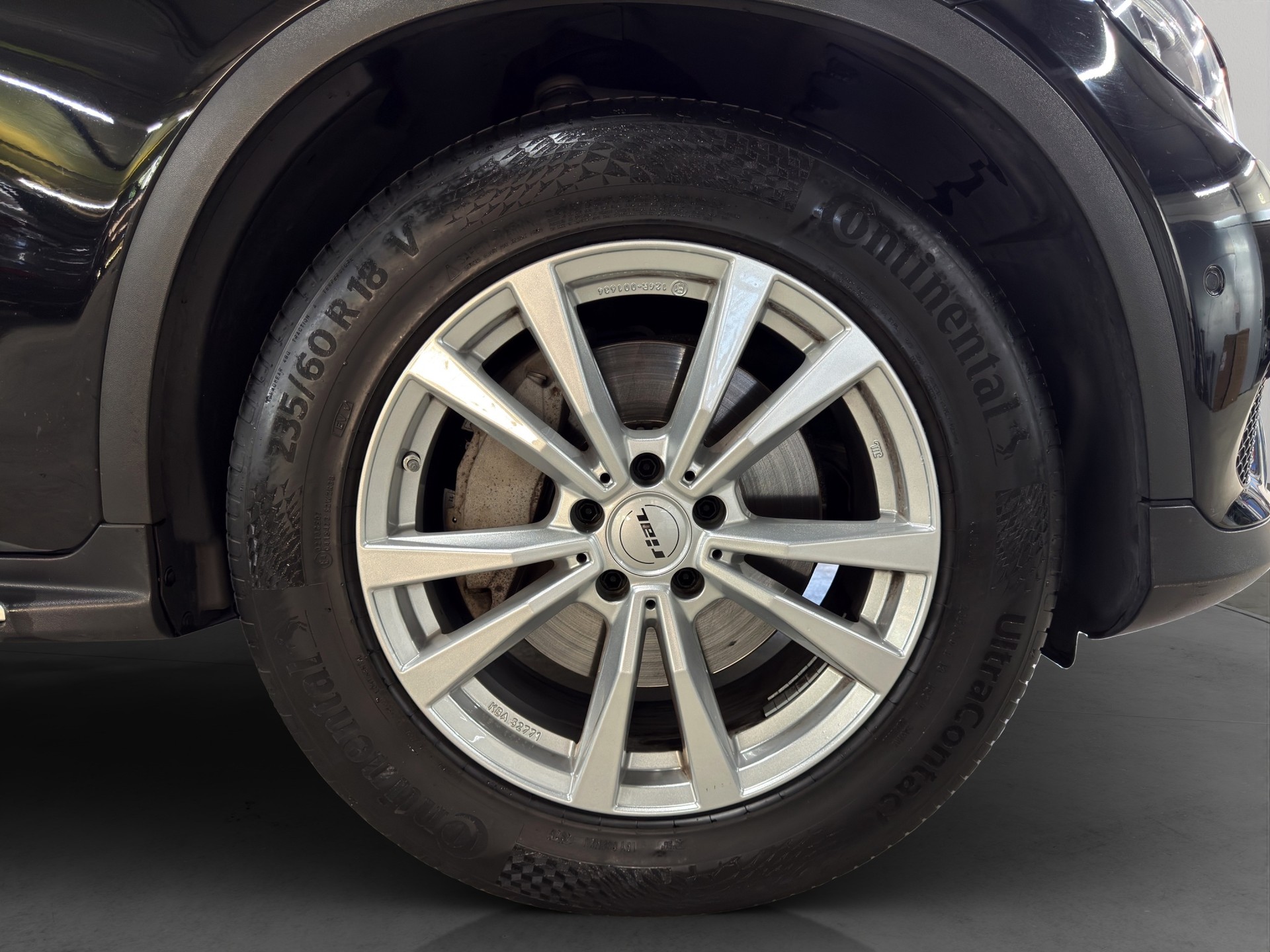 MERCEDES-BENZ GLC 250 4Matic 9G-Tronic-image-10