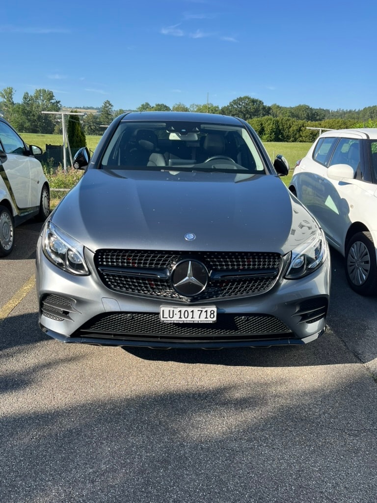 MERCEDES-BENZ GLC 250 d AMG Line 4m-image-1