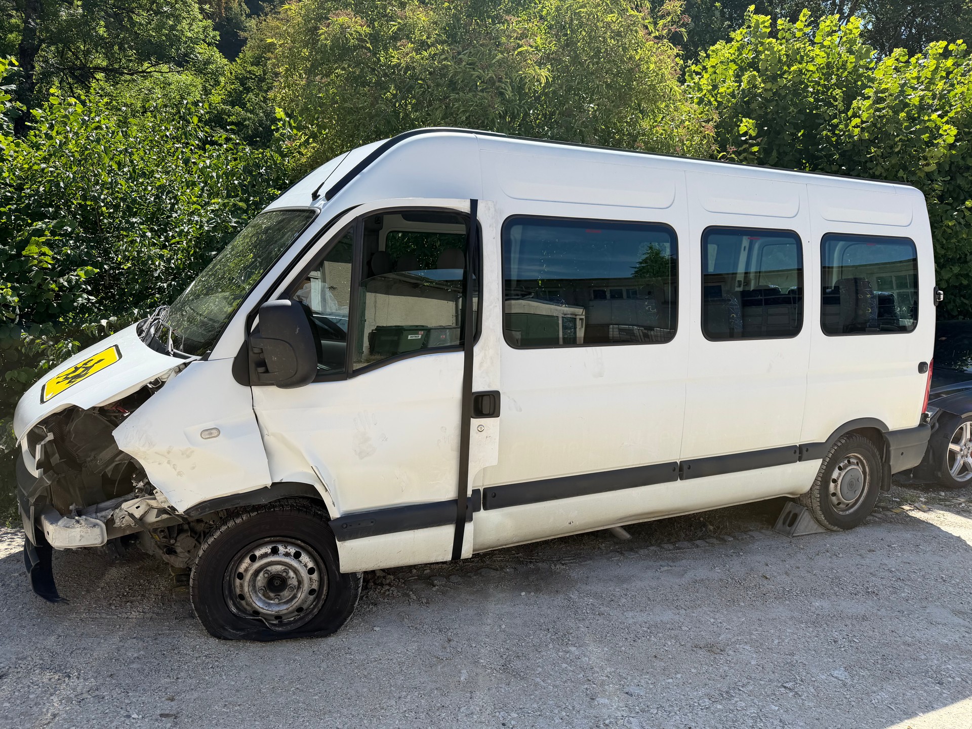 RENAULT T35 dCi120-image-1