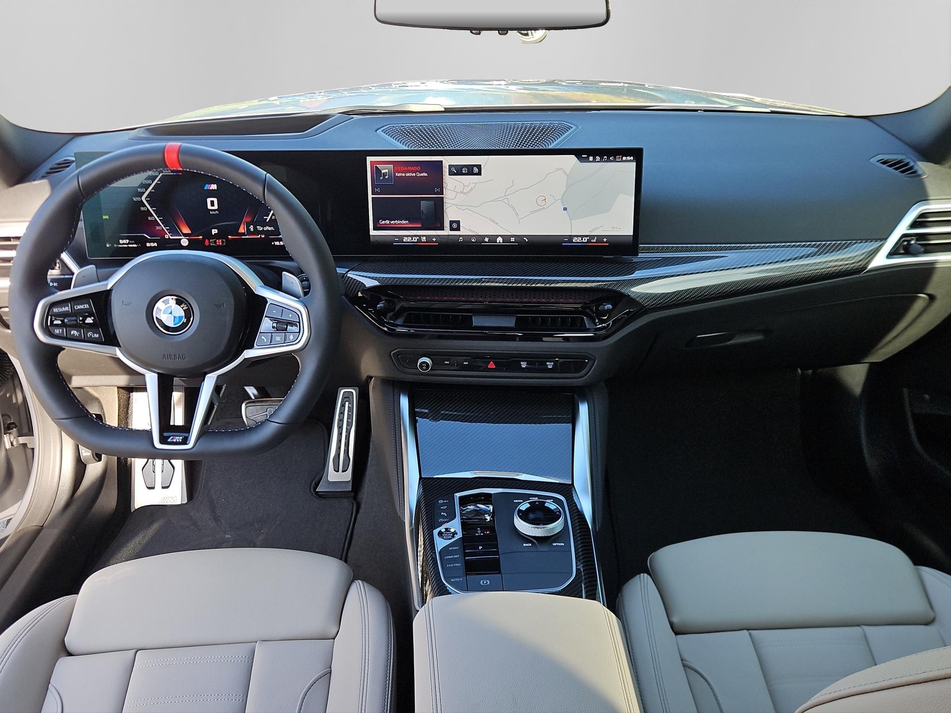 BMW M240i xDrive Coupé M Sport Pro-image-13