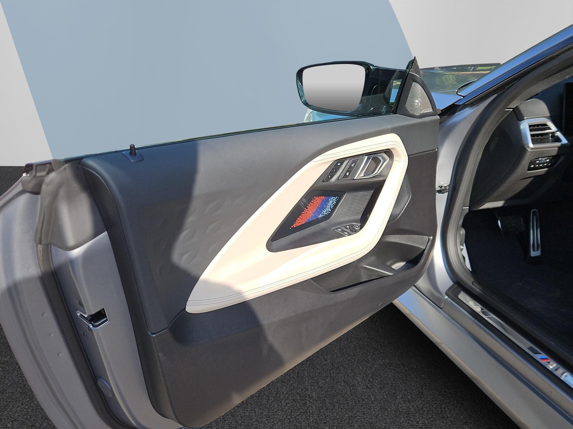 BMW M240i xDrive Coupé M Sport Pro-image-10