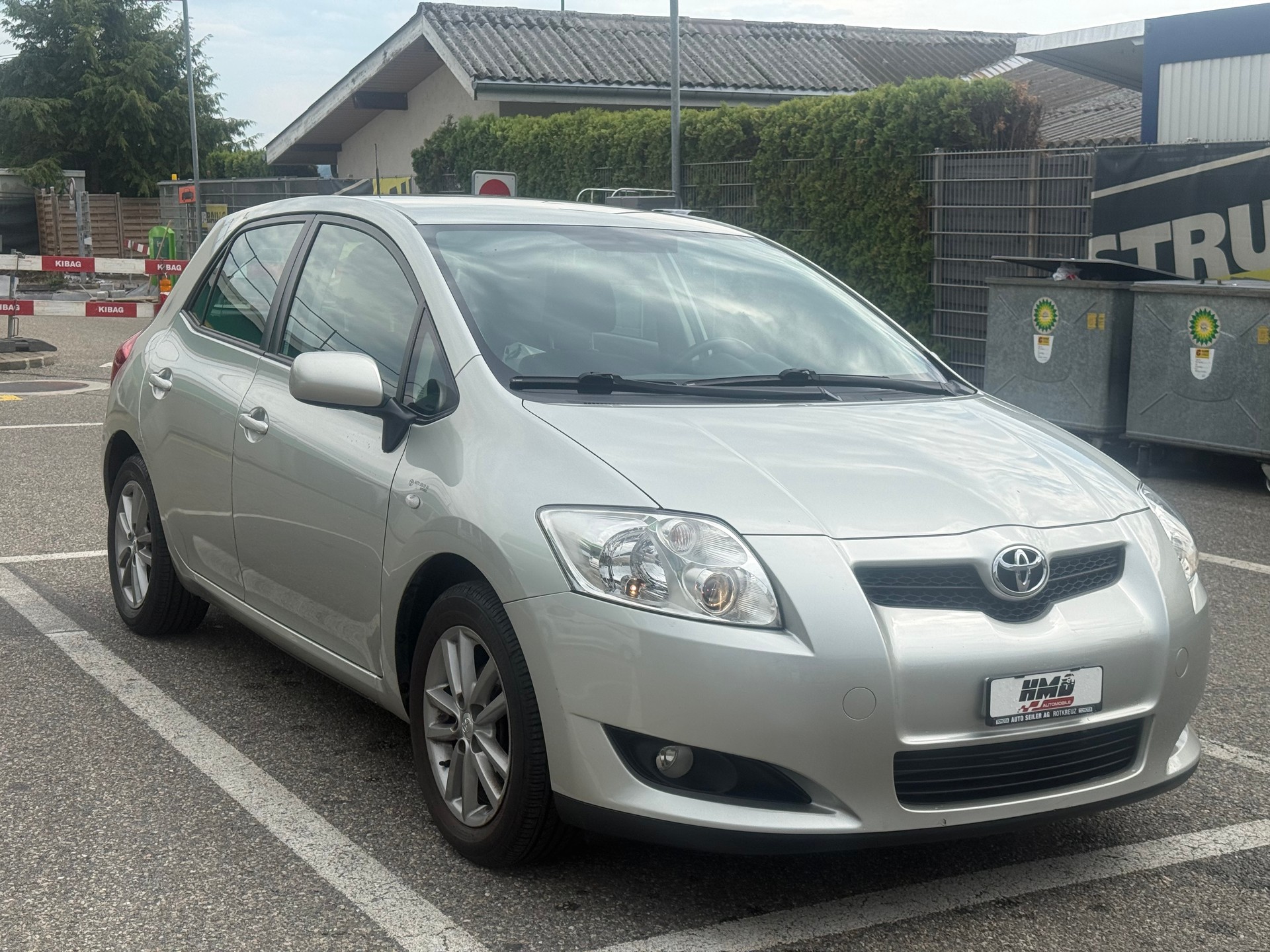 TOYOTA Auris 1.6 Linea Sol-image-5