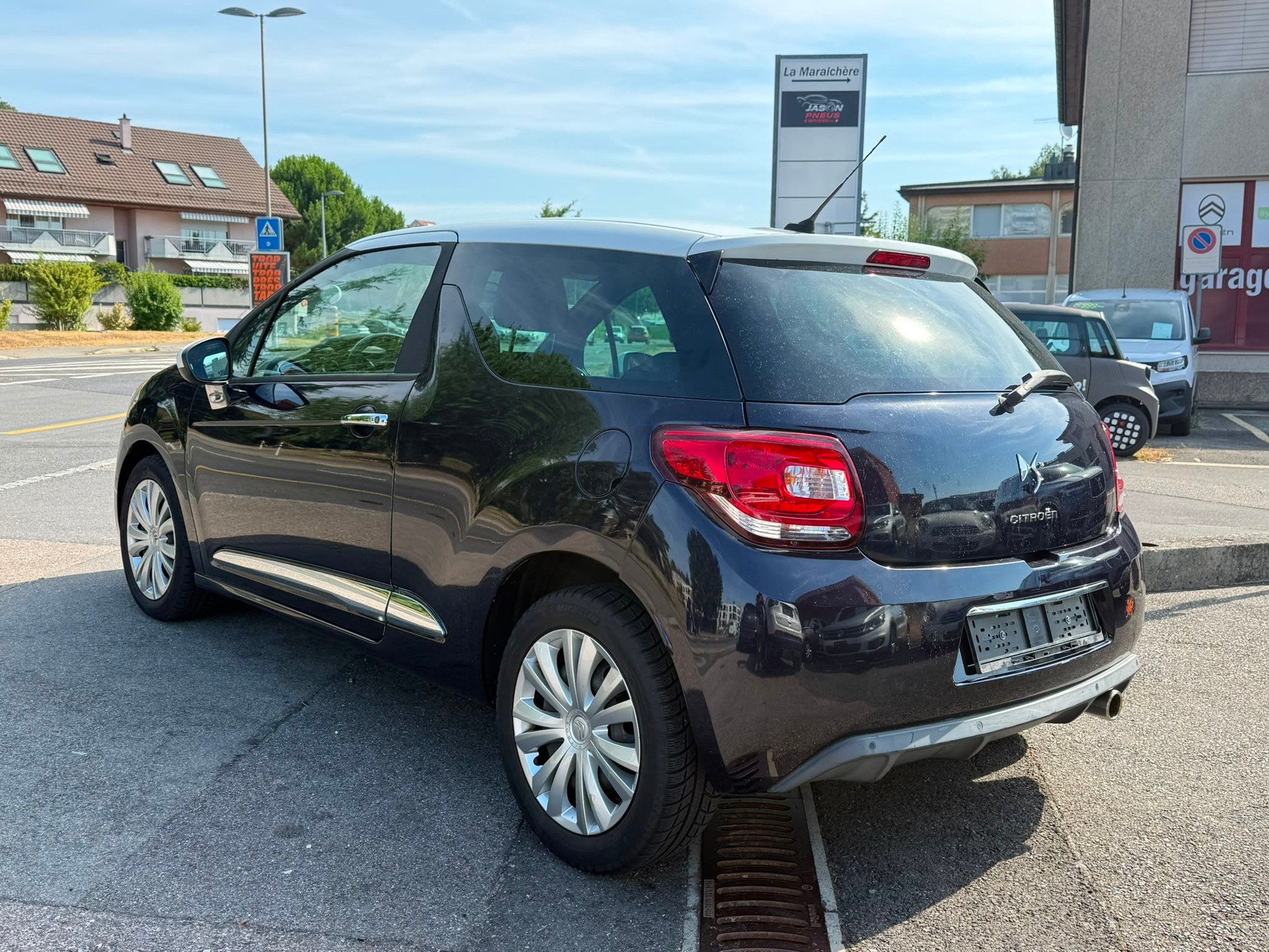 DS AUTOMOBILES DS3 1.2 Pure Tech SO Chic-image-4