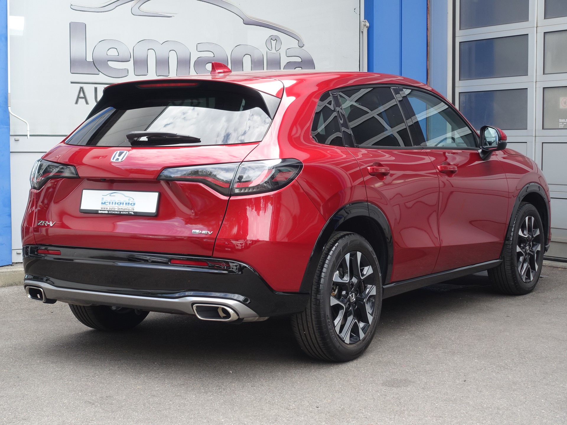 HONDA ZR-V 2.0i MMD Hybrid Advance Automatic-image-4
