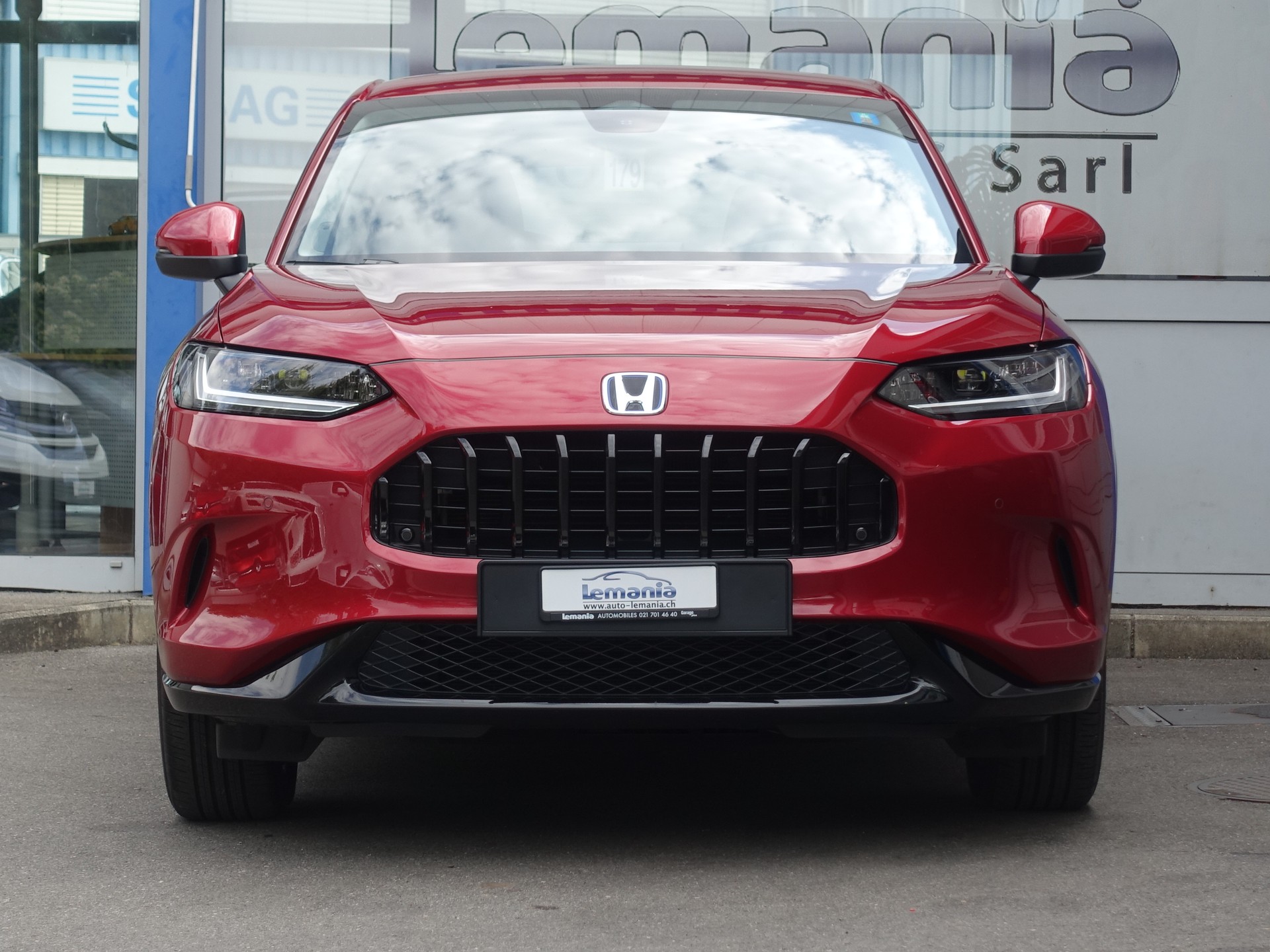 HONDA ZR-V 2.0i MMD Hybrid Advance Automatic-image-2