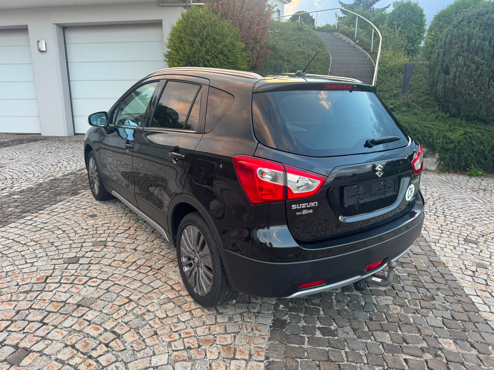 SUZUKI SX4 S-Cross 1.6 16V Compact+ 4WD CVT7-image-4