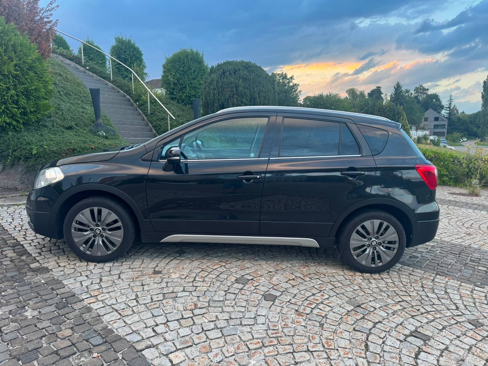 SUZUKI SX4 S-Cross 1.6 16V Compact+ 4WD CVT7-image-3