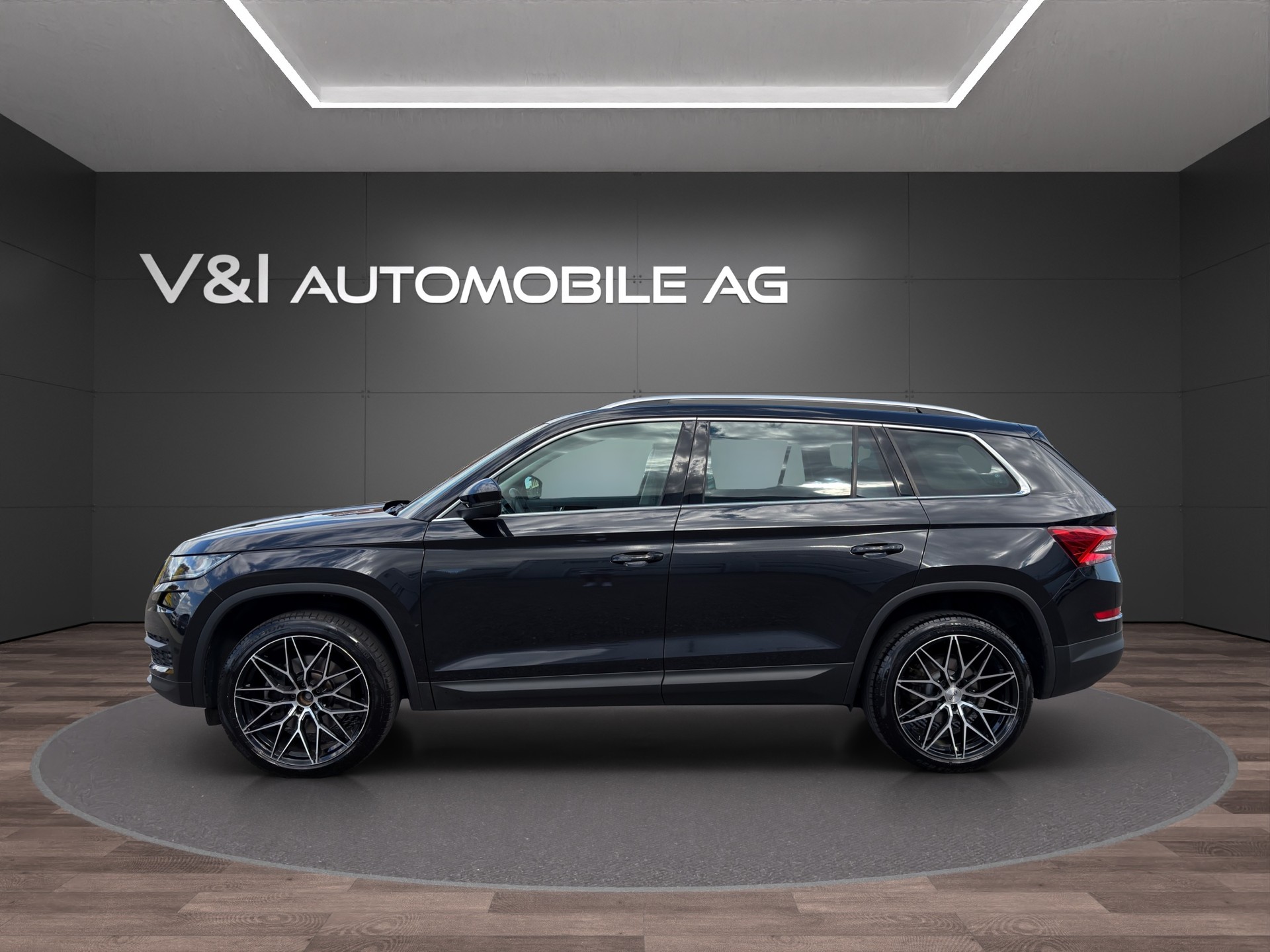 SKODA Kodiaq 2.0 TSI 4x4 Style-image-6