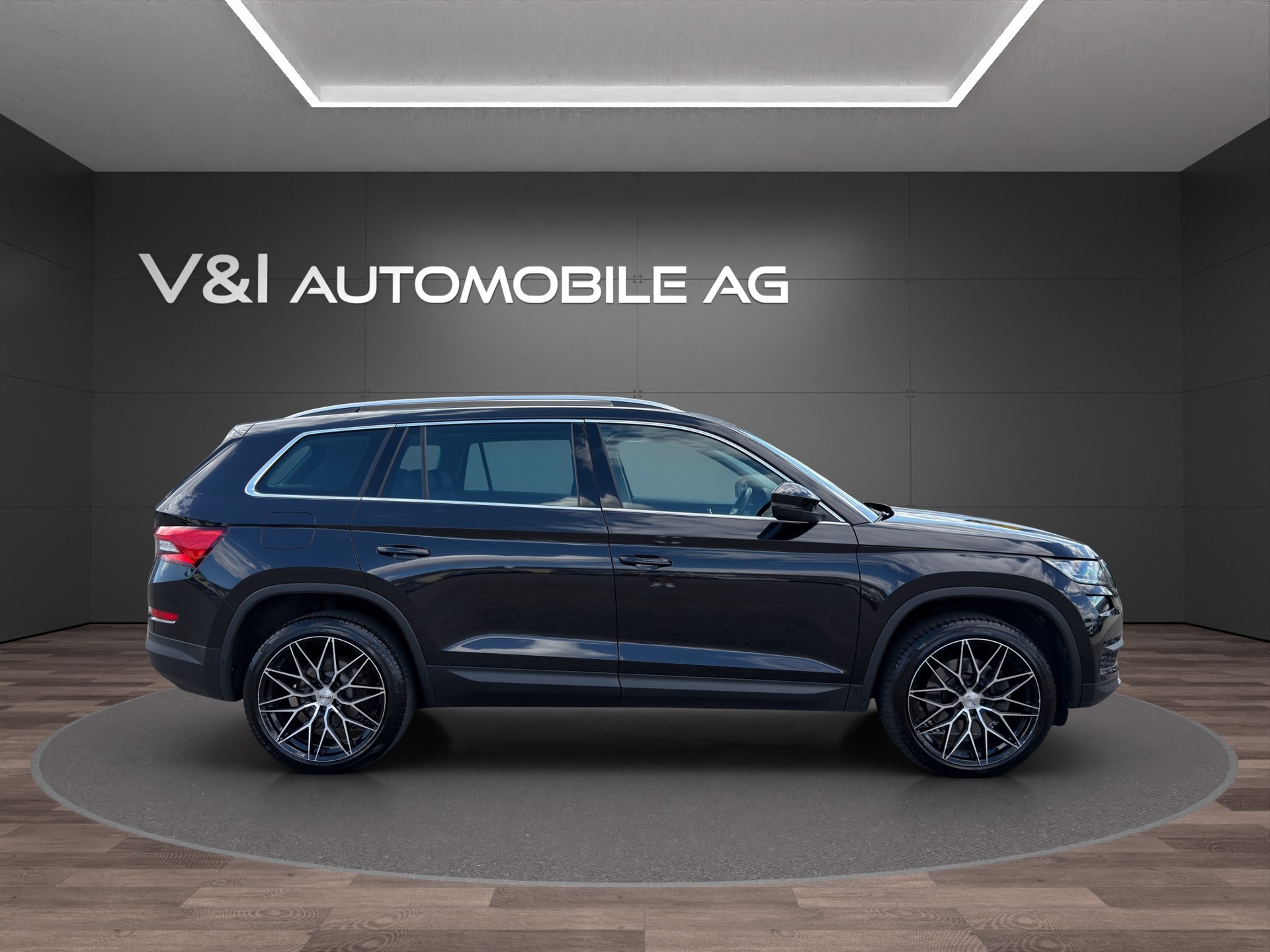 SKODA Kodiaq 2.0 TSI 4x4 Style-image-7