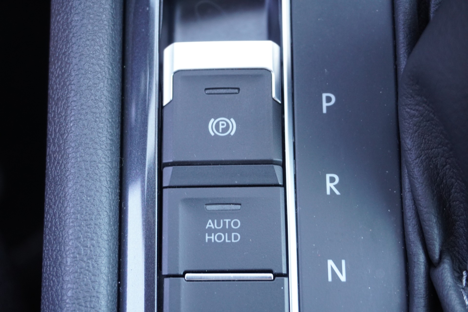 VW Tiguan Allspace 2.0 TDI SCR Highline 4Motion DSG R-LINE!!!-image-27