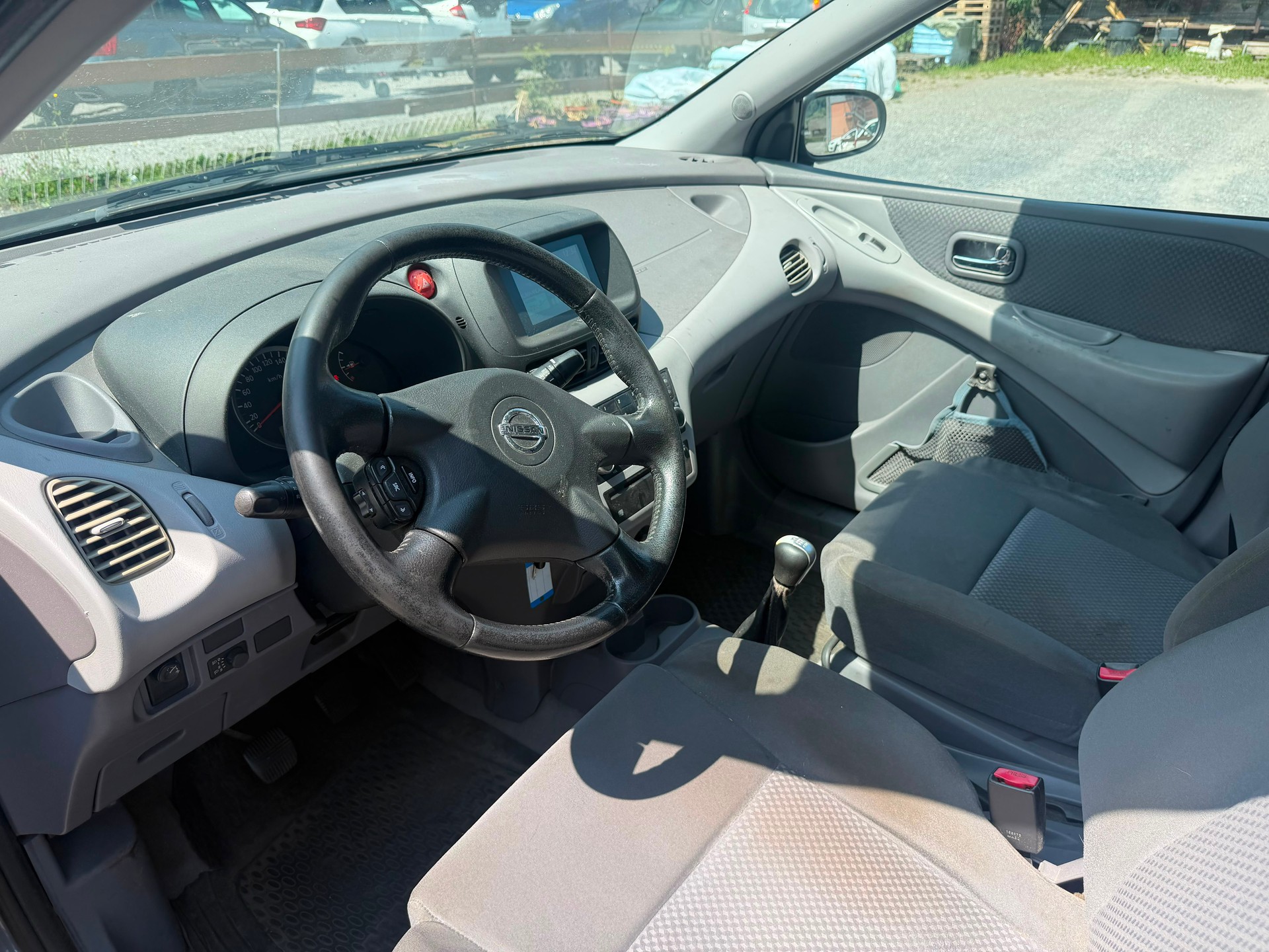 NISSAN Almera Tino 1.8 16V visia-image-6