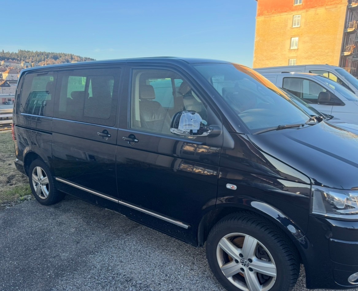 VW T5 Caravelle Comfortline 2.0 TDI CR 4Motion DSG-image-1
